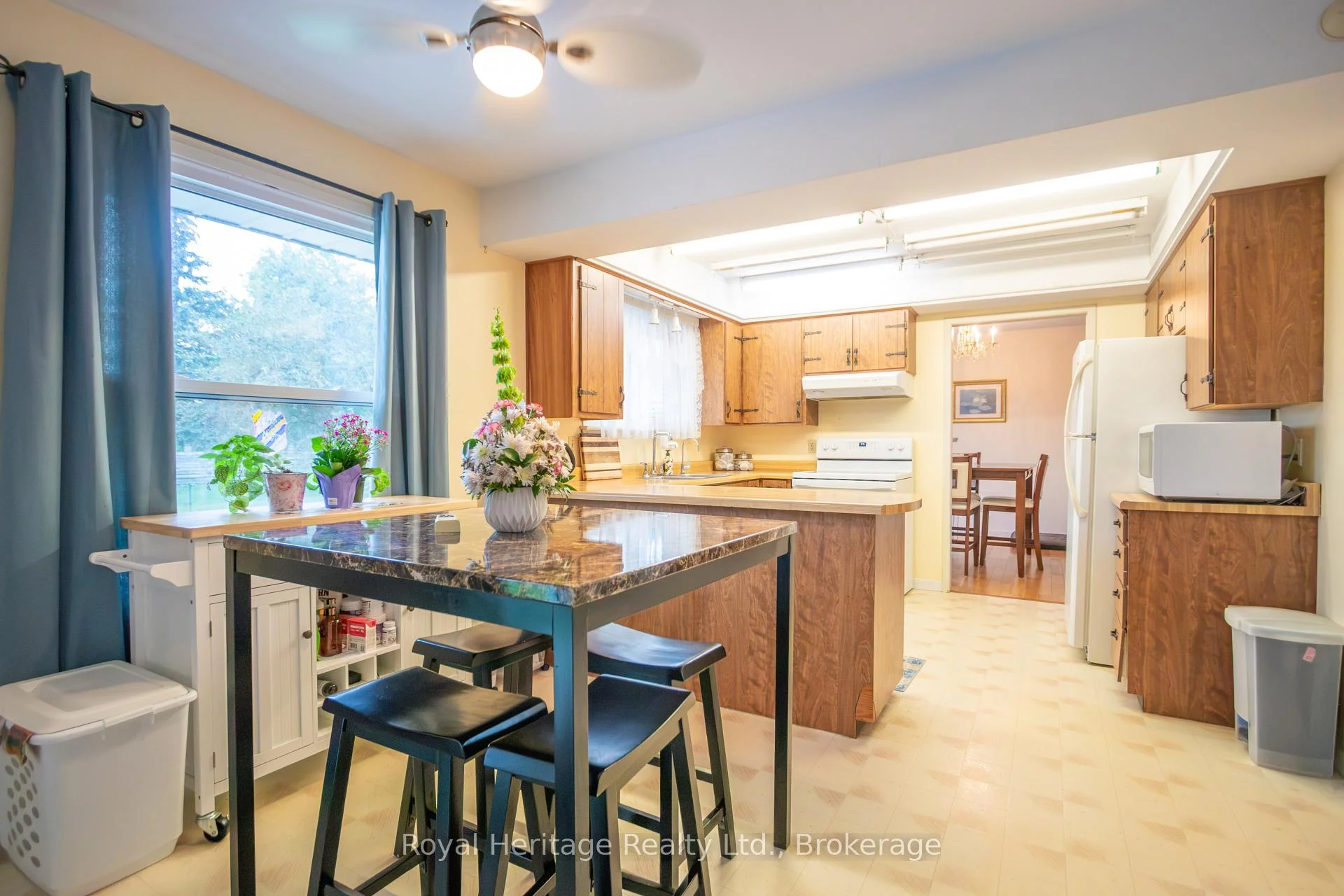 Photo 32 of 36 Riverview Road, Kawartha Lakes, Lindsay — HOMEH