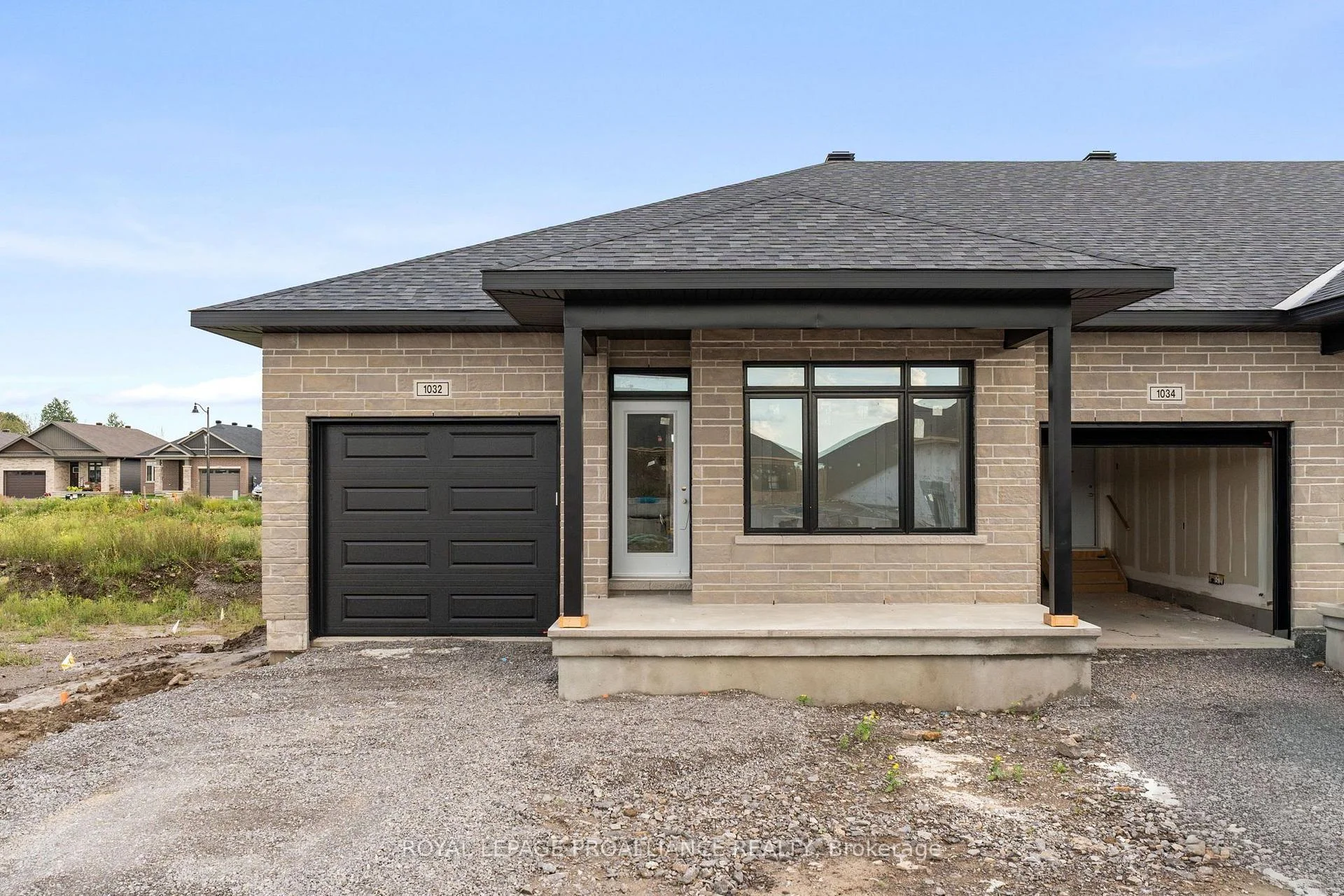 Photo 4 of 1032 Turner Drive, Brockville, Brockville — HOMEH