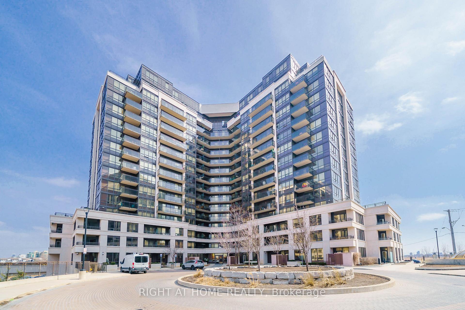 Front of Unit 305, 1060 Sheppard Avenue W