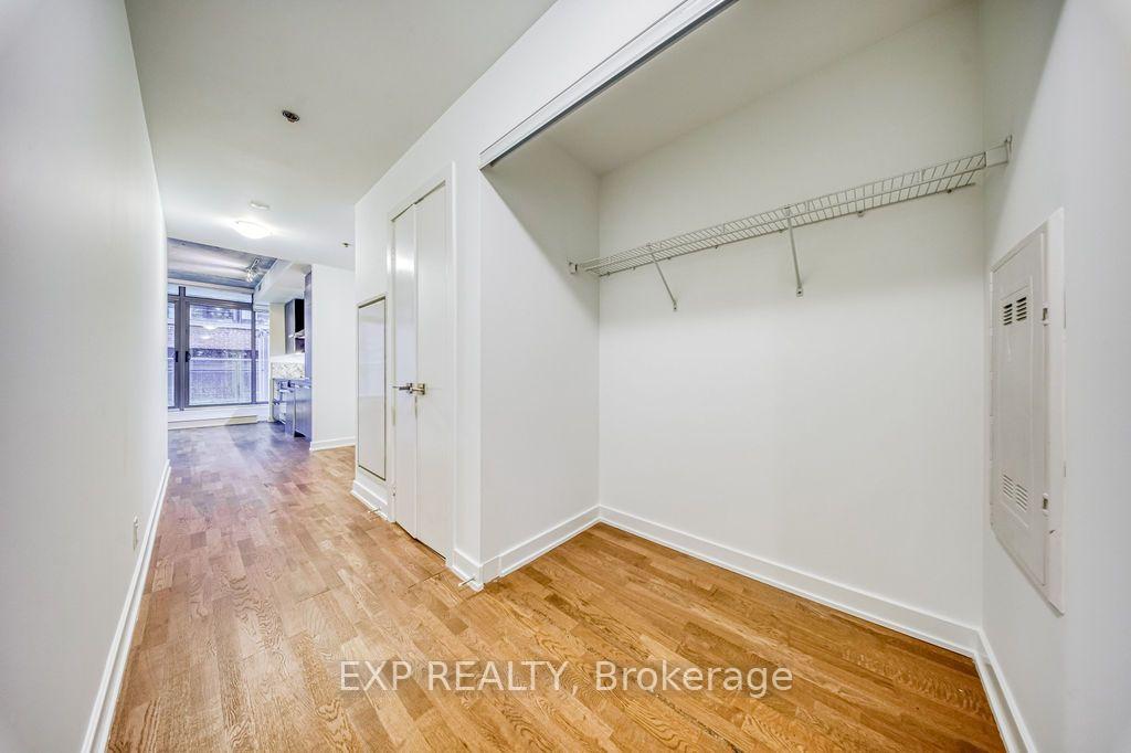 Photo 5 of Unit 305, 15 Beverley Street, Toronto, Kensington-Chinatown — HOMEH