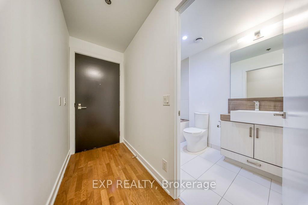 Photo 7 of Unit 305, 15 Beverley Street, Toronto, Kensington-Chinatown — HOMEH