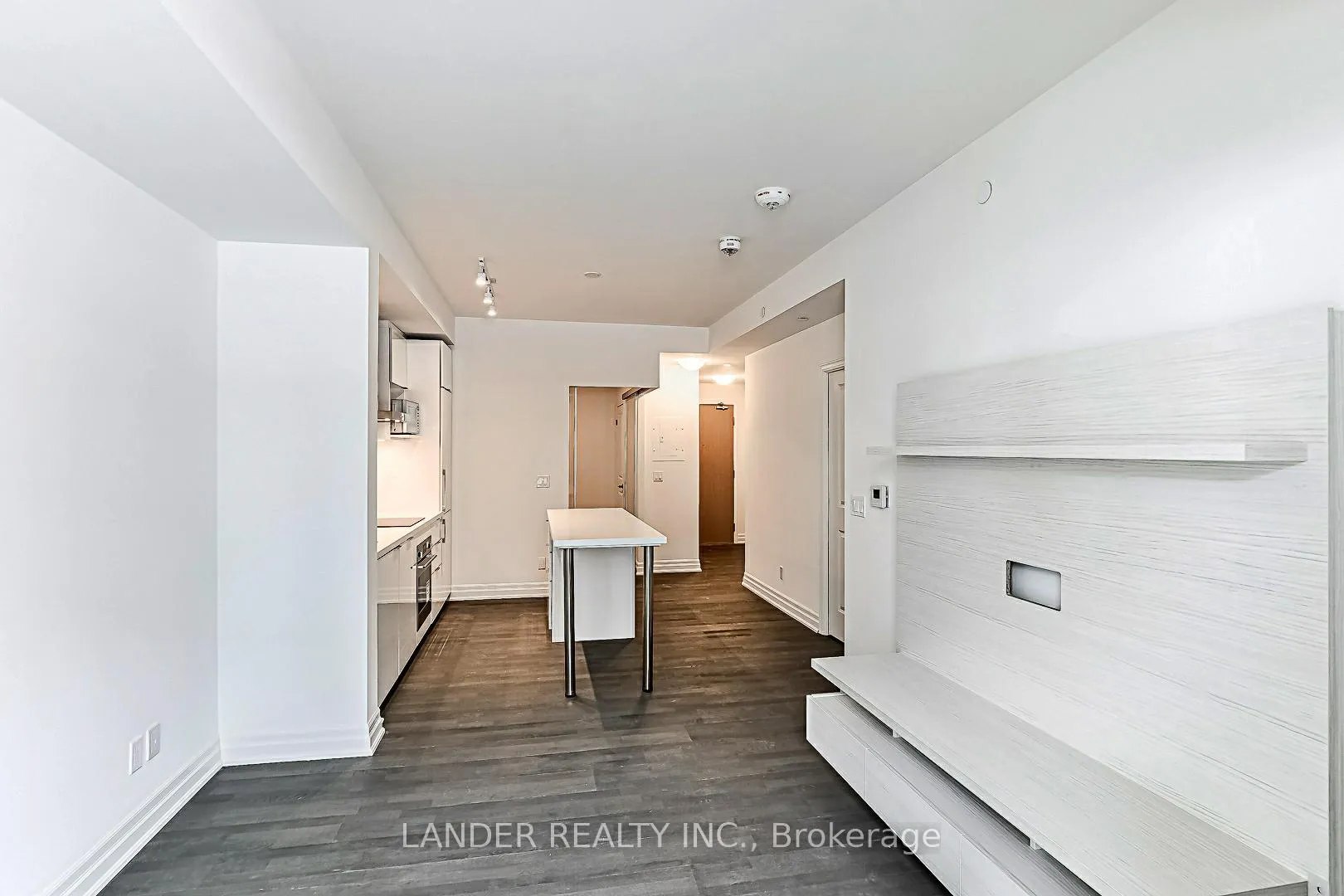 Photo 13 of Unit 502B, 8 Rouge Valley Drive W, Markham, Unionville — HOMEH