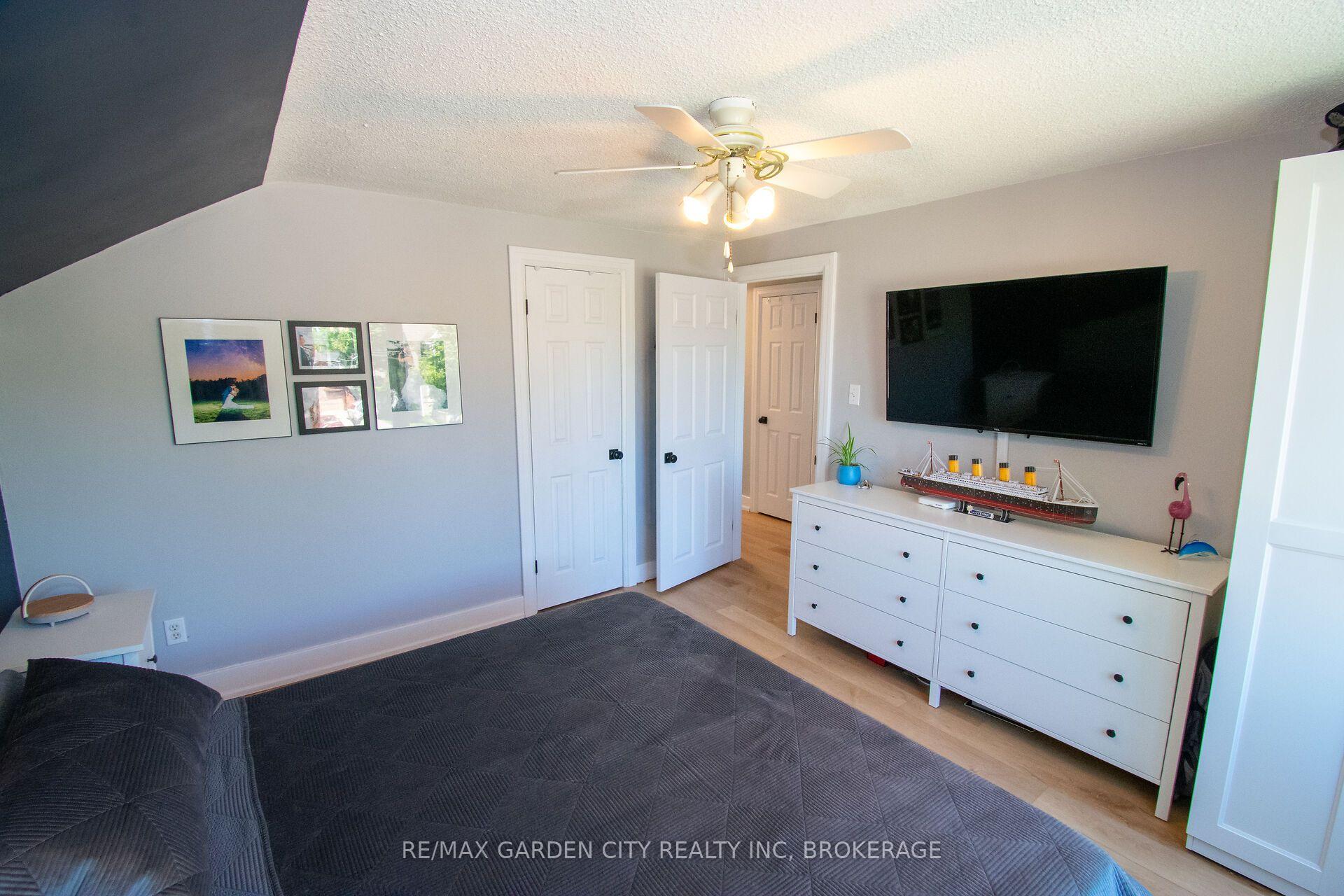 Photo 21 of 256 Scholfield Avenue S, Welland, Lincoln/Crowland — HOMEH