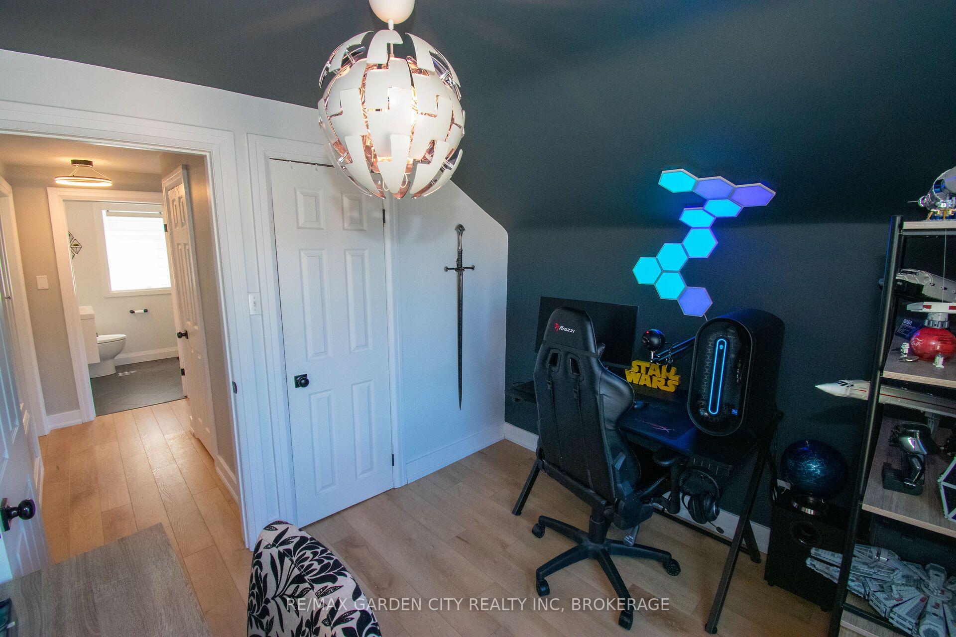 Photo 23 of 256 Scholfield Avenue S, Welland, Lincoln/Crowland — HOMEH