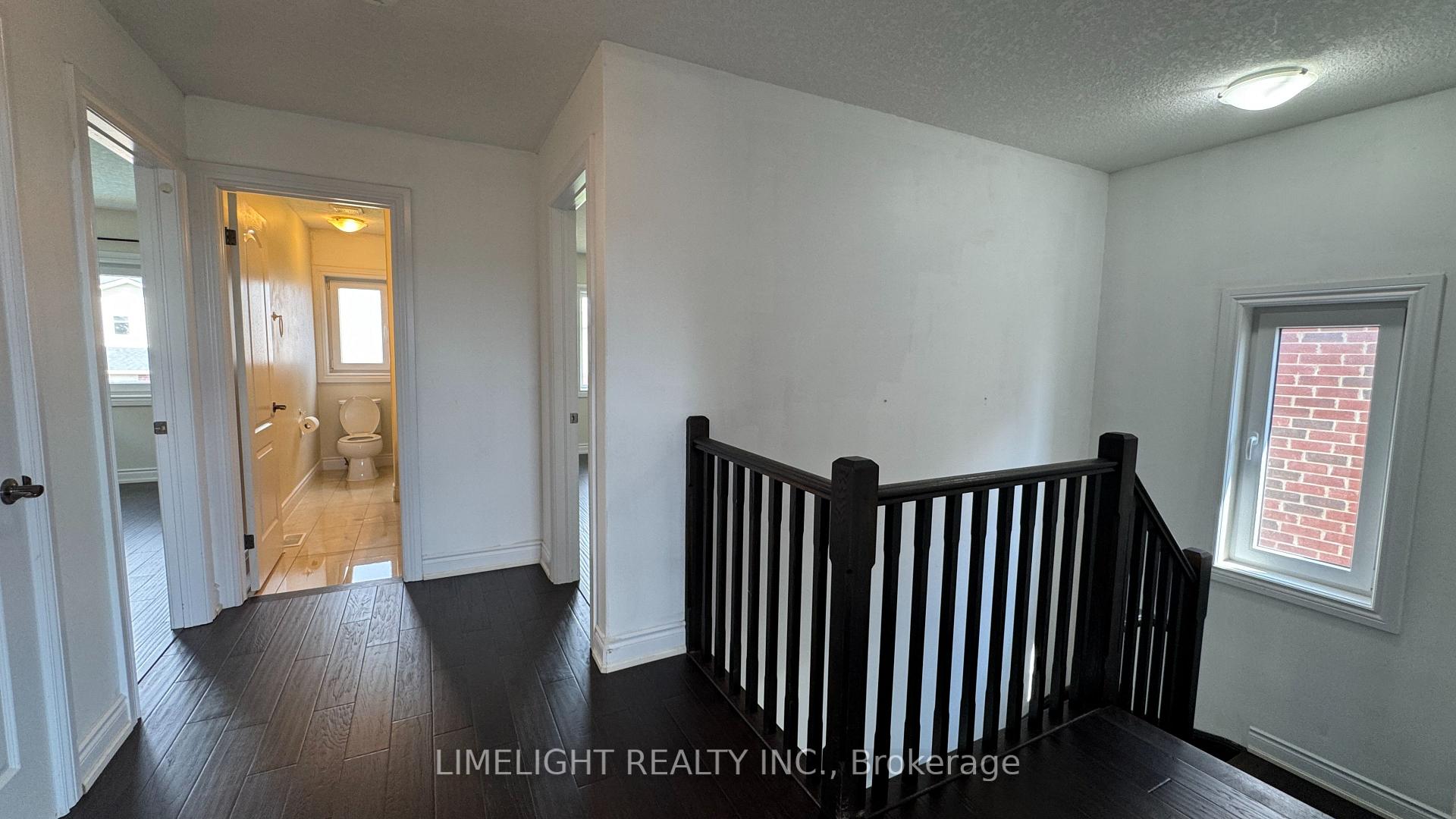 Photo 20 of 1942 Cedarpark Drive, London, North D — HOMEH
