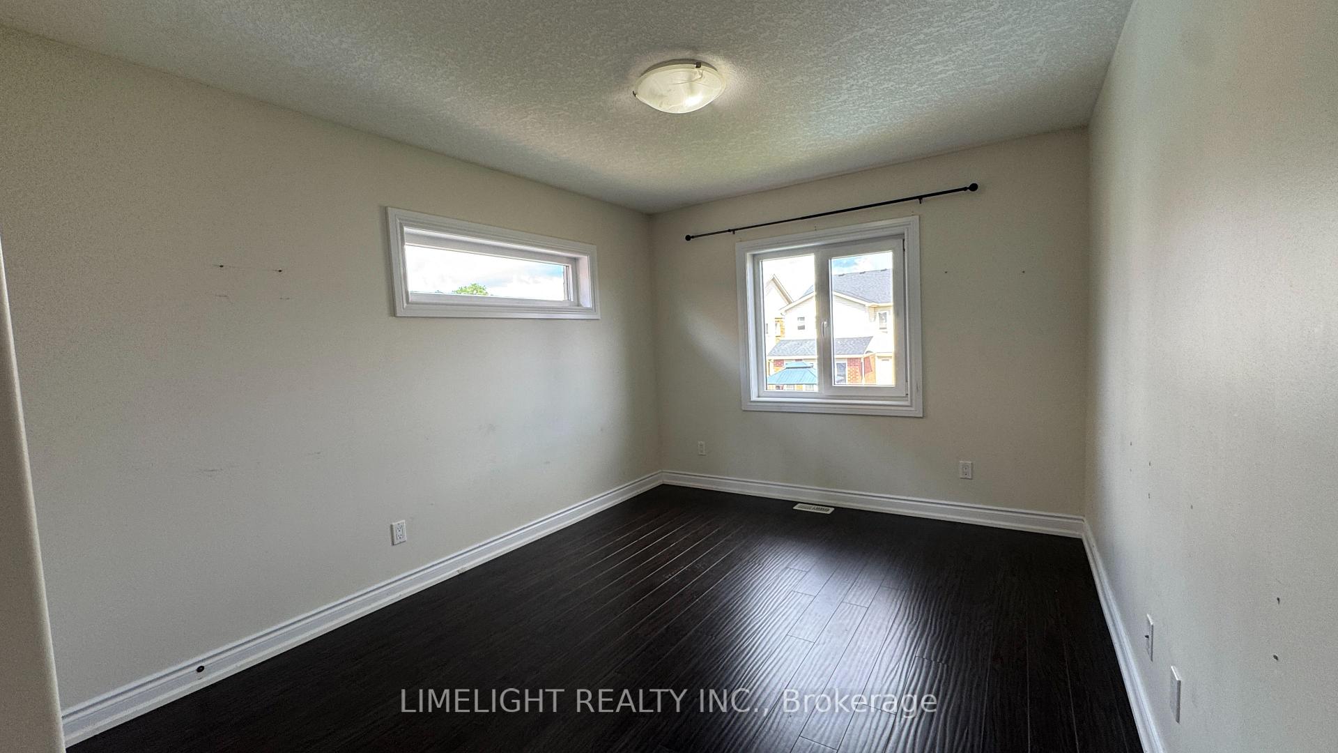 Photo 31 of 1942 Cedarpark Drive, London, North D — HOMEH