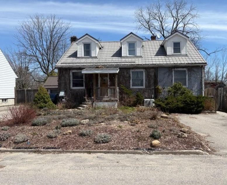 Photo 1 of 65 Drury Lane, Barrie, Wellington — HOMEH