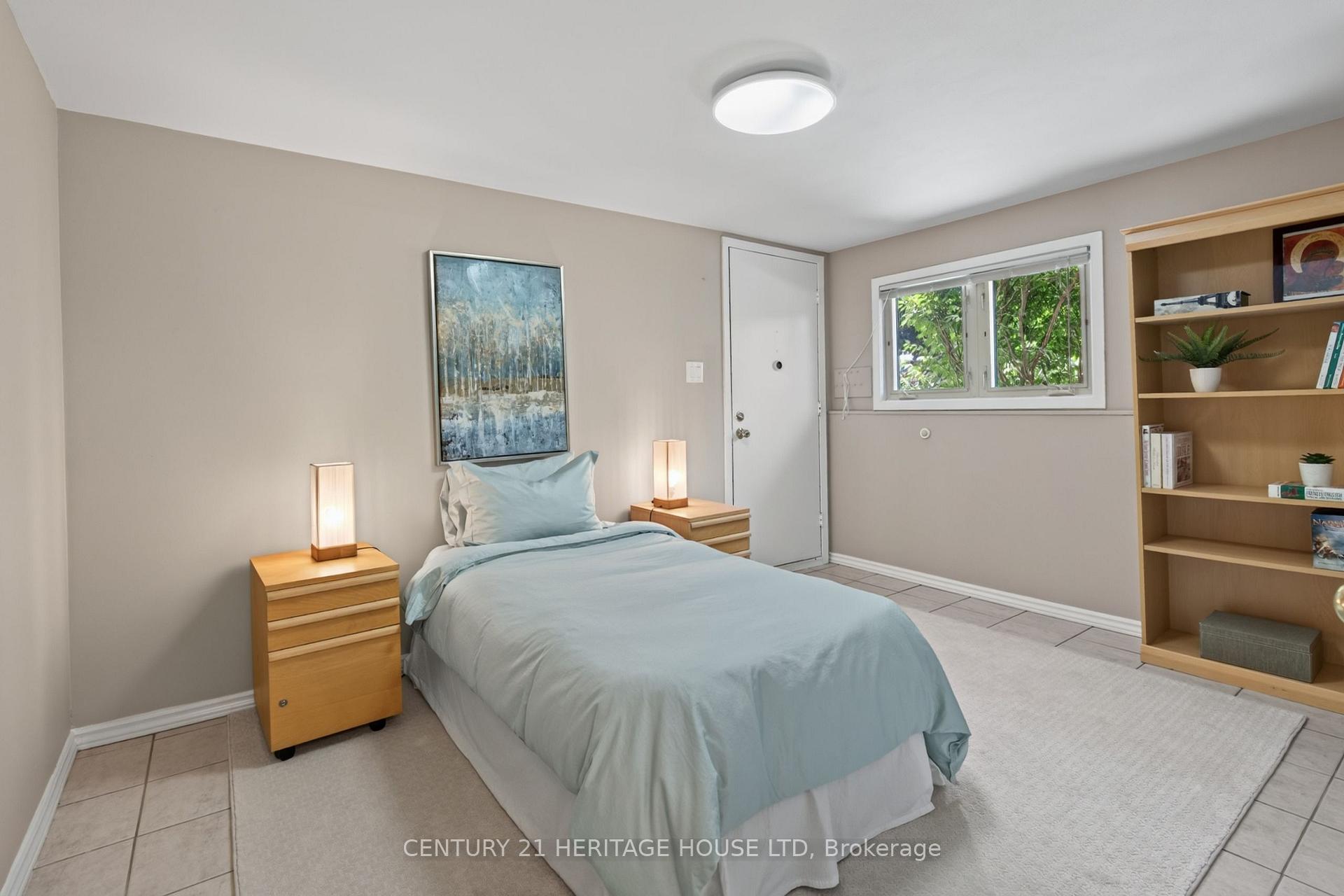 Photo 40 of 74 Cherry Hill Drive, Kitchener, Country Hills East — HOMEH