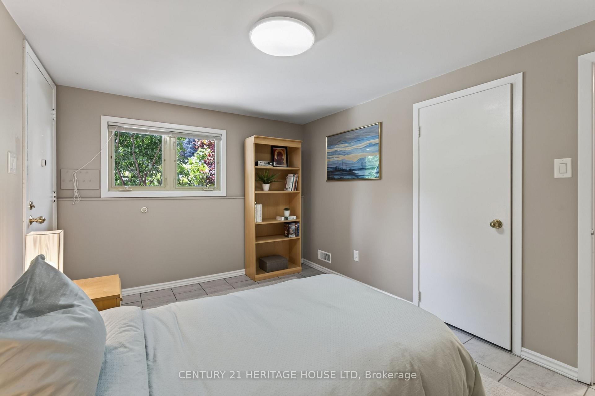 Photo 41 of 74 Cherry Hill Drive, Kitchener, Country Hills East — HOMEH