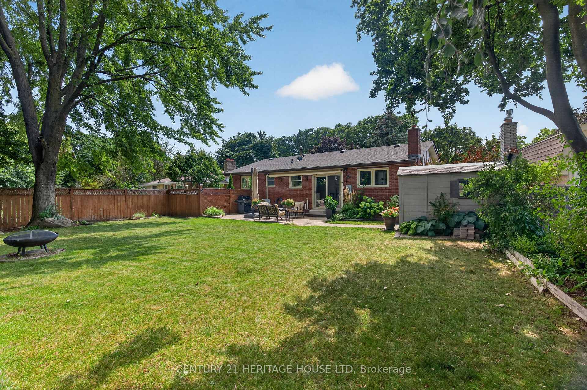 Photo 47 of 74 Cherry Hill Drive, Kitchener, Country Hills East — HOMEH