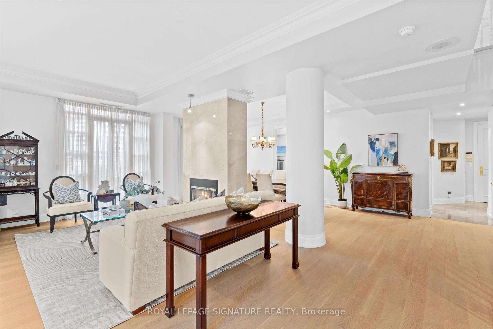 Photo 6 of Unit 108, 33 Delisle Avenue, Toronto, Yonge-St. Clair — HOMEH