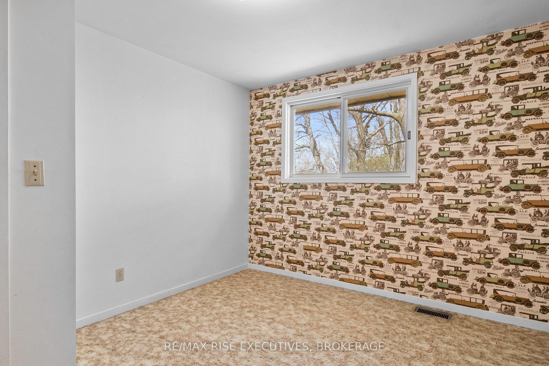 Photo 31 of 899 Safari Drive, Kingston, North of Taylor-Kidd Blvd — HOMEH