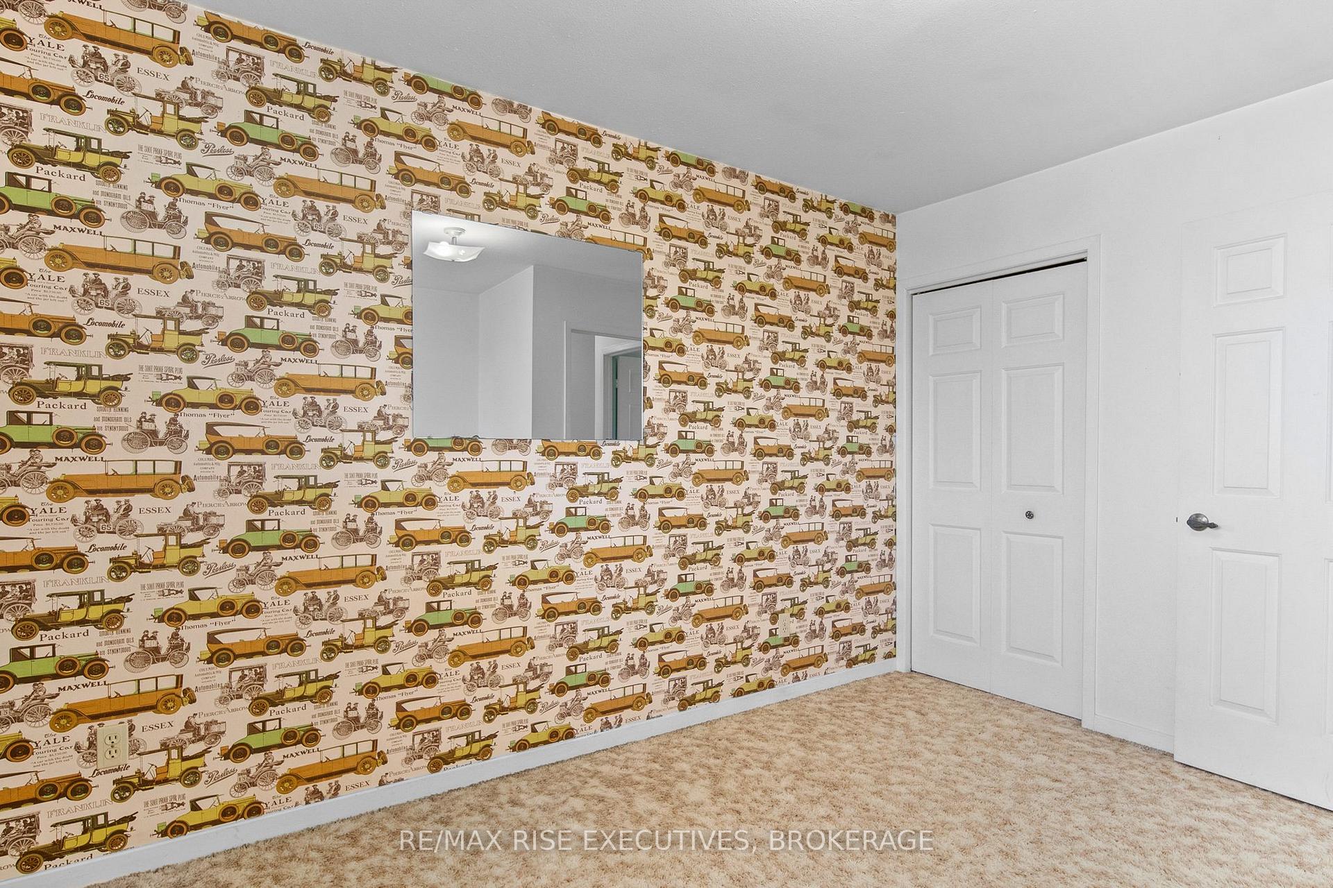 Photo 32 of 899 Safari Drive, Kingston, North of Taylor-Kidd Blvd — HOMEH