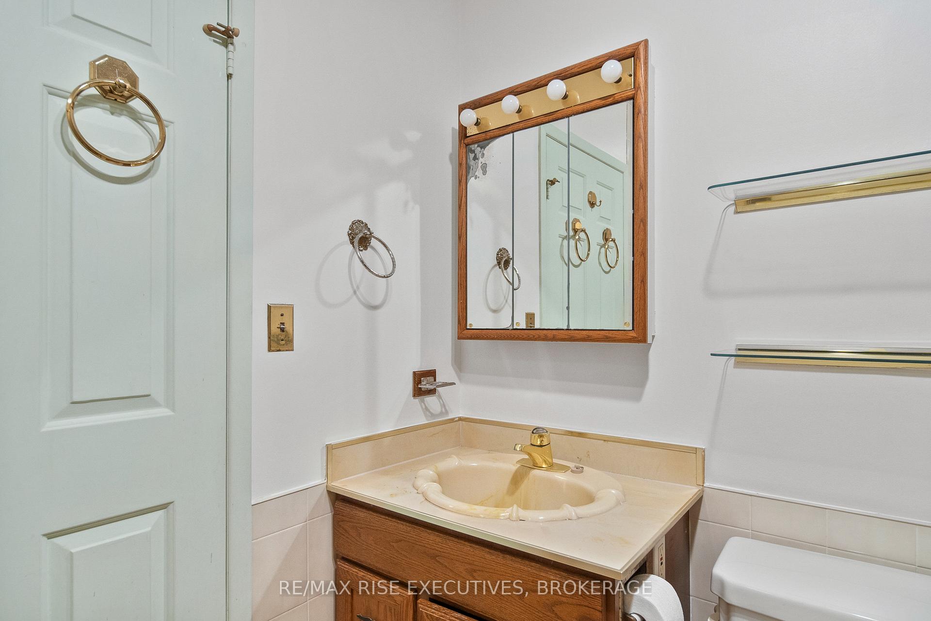 Photo 35 of 899 Safari Drive, Kingston, North of Taylor-Kidd Blvd — HOMEH