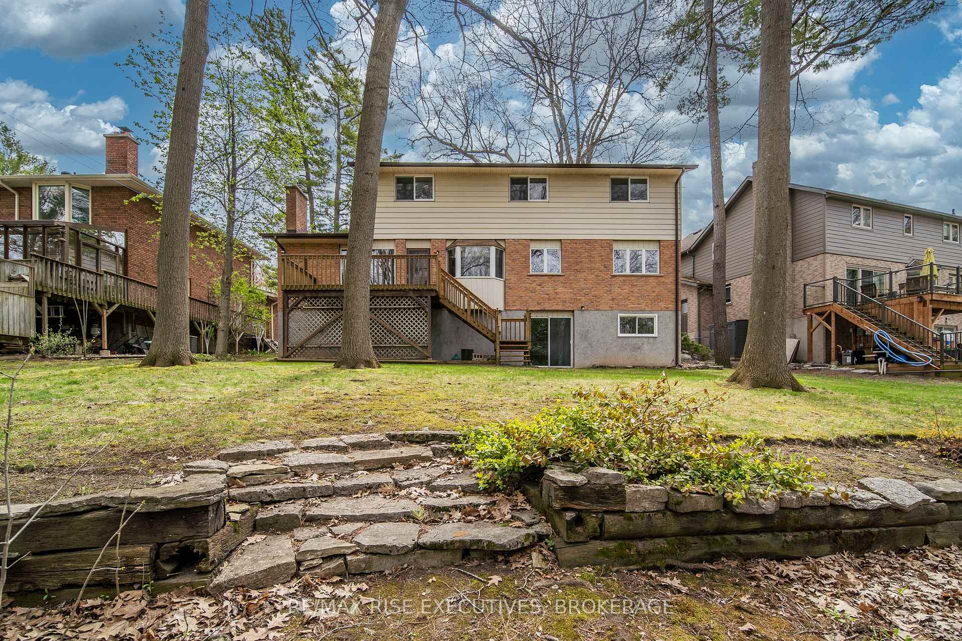 Photo 41 of 899 Safari Drive, Kingston, North of Taylor-Kidd Blvd — HOMEH