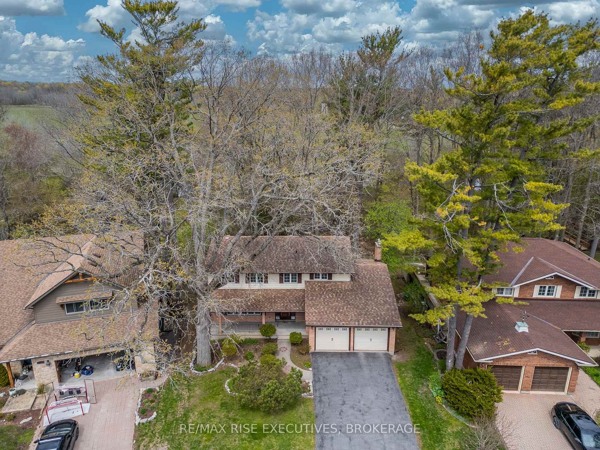 Photo 45 of 899 Safari Drive, Kingston, North of Taylor-Kidd Blvd — HOMEH