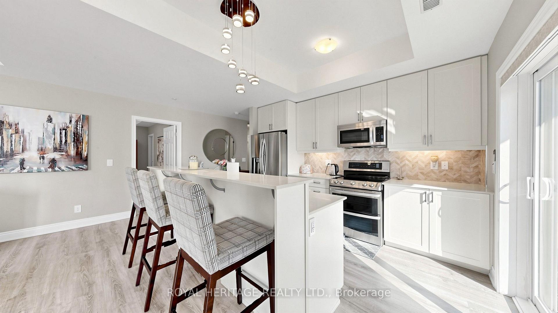 Photo 14 of Unit 215, 660 Gordon Street, Whitby, Port Whitby — HOMEH