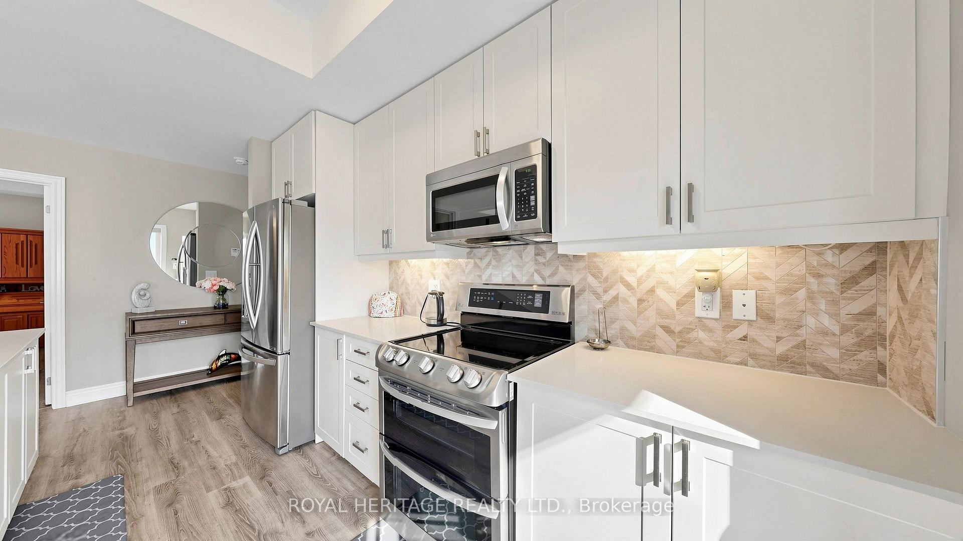Photo 15 of Unit 215, 660 Gordon Street, Whitby, Port Whitby — HOMEH