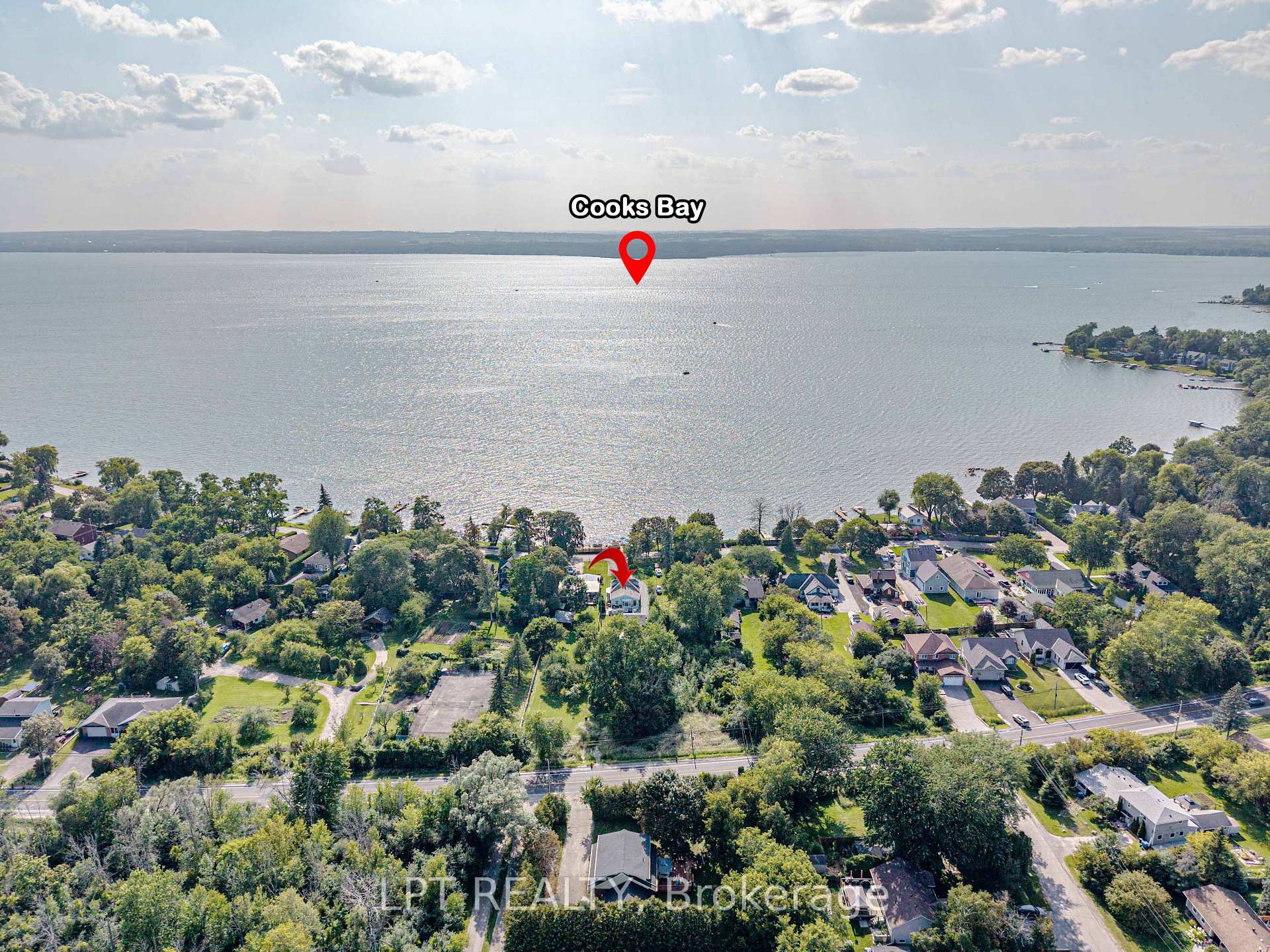 Photo 49 of 357 Lake Drive N, Georgina, Historic Lakeshore Communities — HOMEH