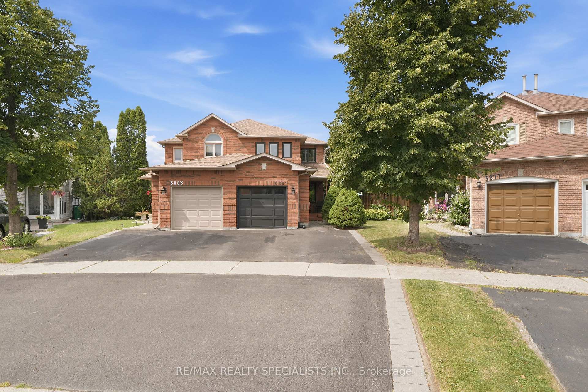 Front of 3881 Ponderosa Lane