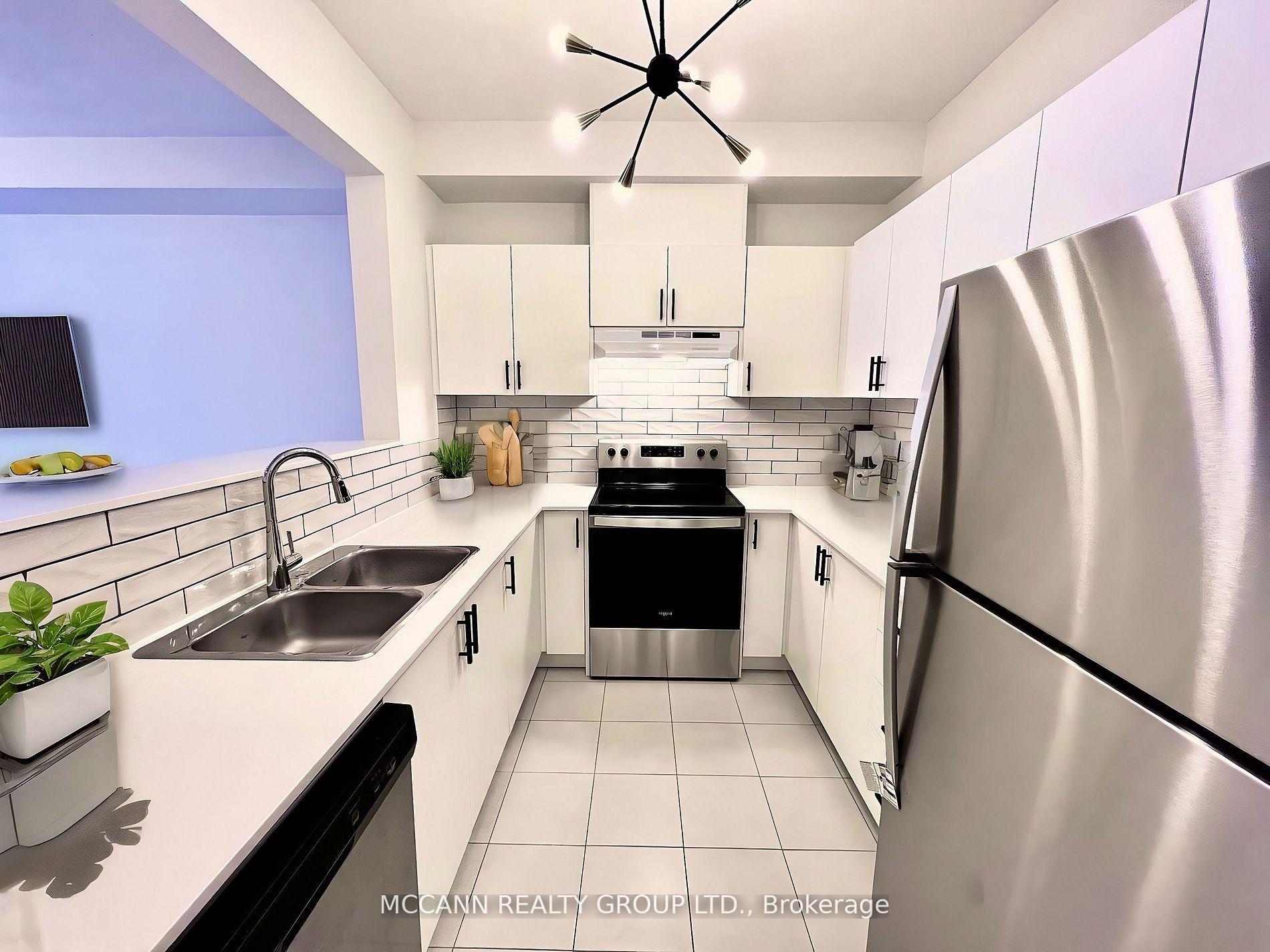 Photo 5 of Unit 4, 110 Grew Boulevard, Georgina, Sutton & Jackson's Point — HOMEH