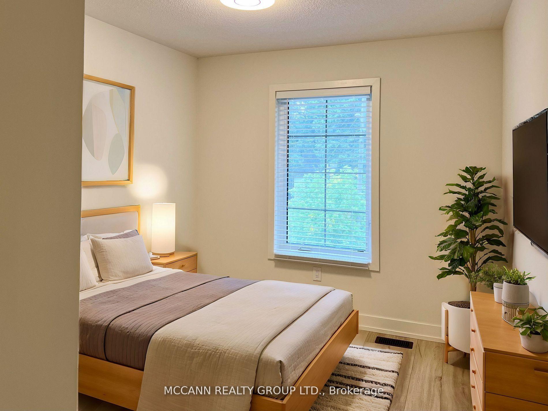 Photo 9 of Unit 4, 110 Grew Boulevard, Georgina, Sutton & Jackson's Point — HOMEH