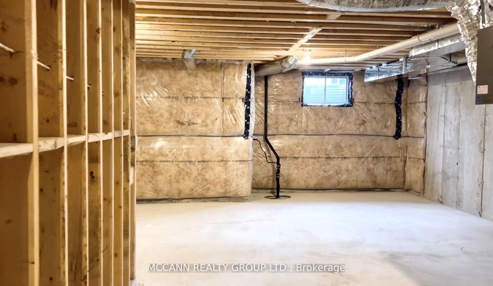 Photo 12 of Unit 4, 110 Grew Boulevard, Georgina, Sutton & Jackson's Point — HOMEH