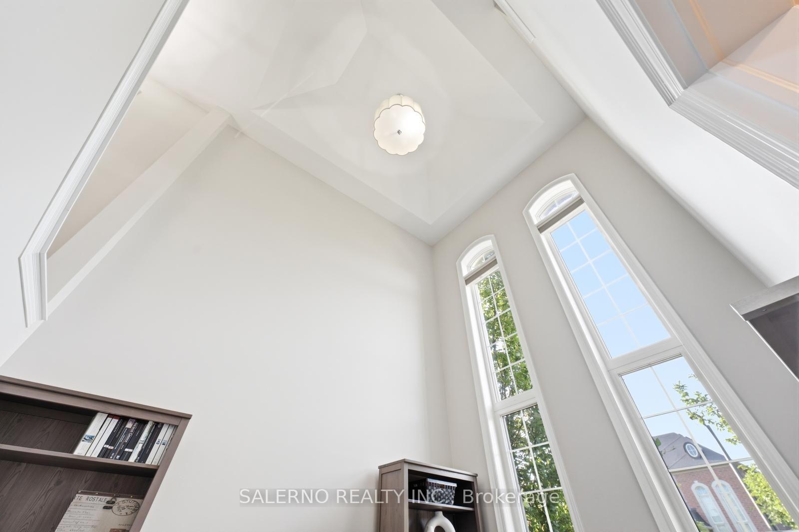 Photo 22 of 17 Balderson Drive, Vaughan, Kleinburg — HOMEH