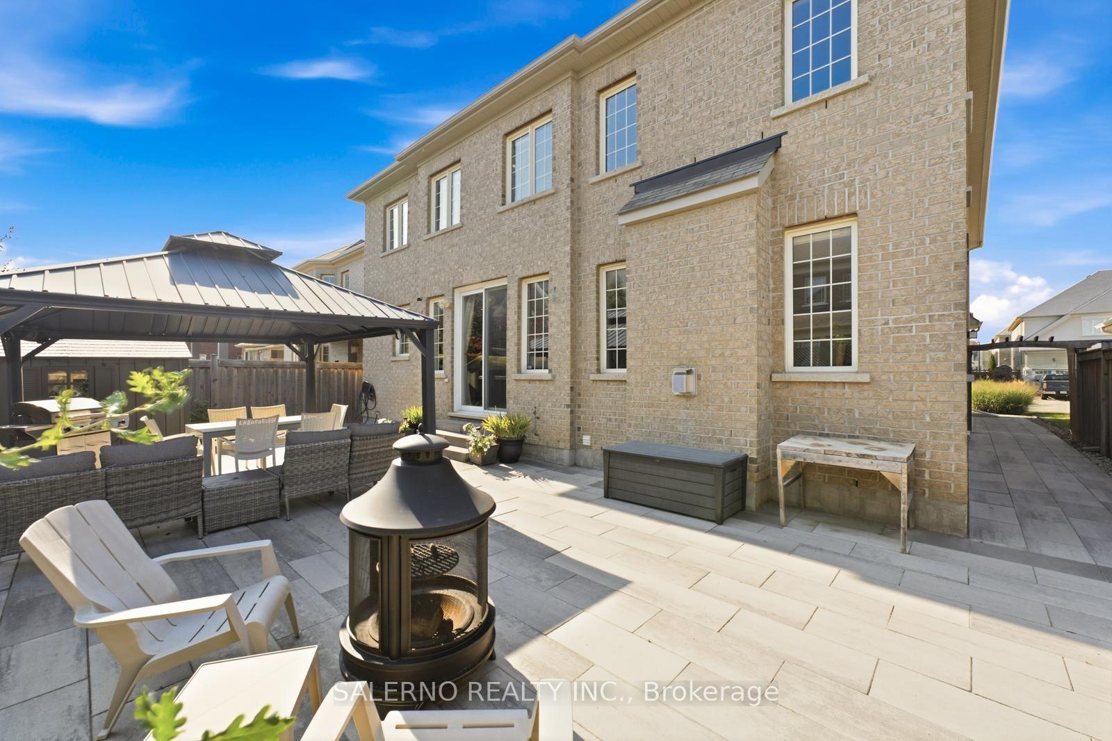 Photo 47 of 17 Balderson Drive, Vaughan, Kleinburg — HOMEH