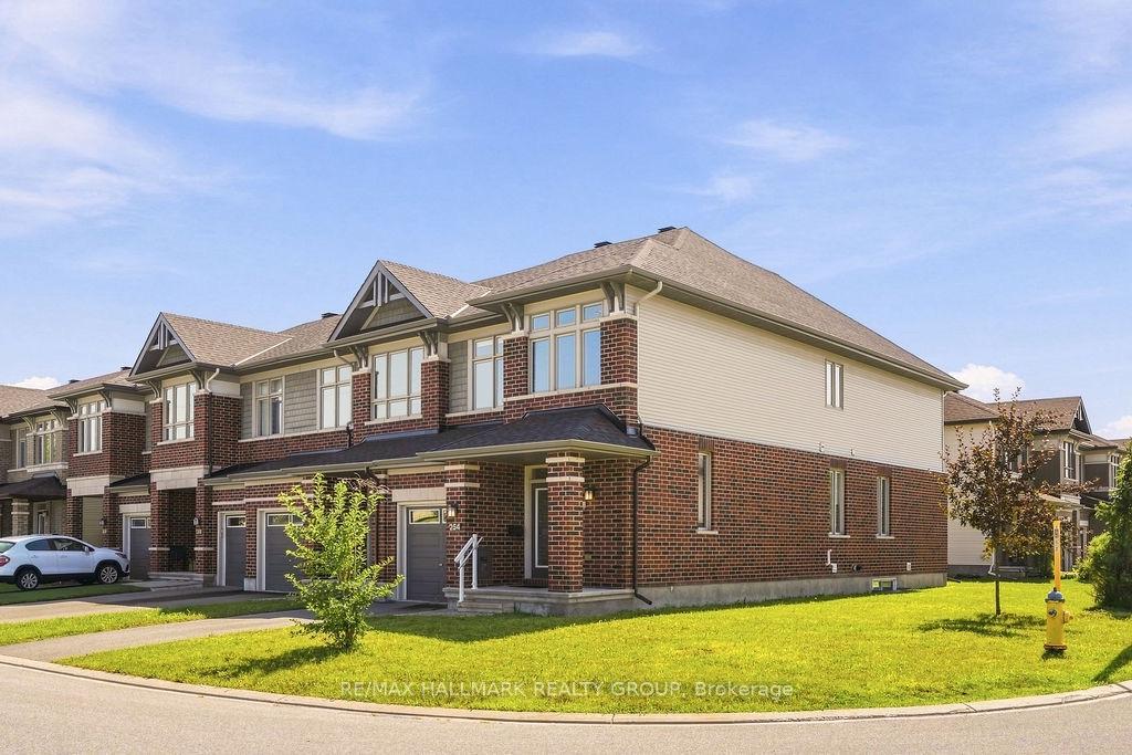 Photo 2 of 254 Dolce Crescent, Ottawa, Riverside South/Gloucester Glen — HOMEH