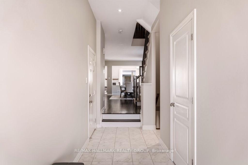 Photo 6 of 254 Dolce Crescent, Ottawa, Riverside South/Gloucester Glen — HOMEH