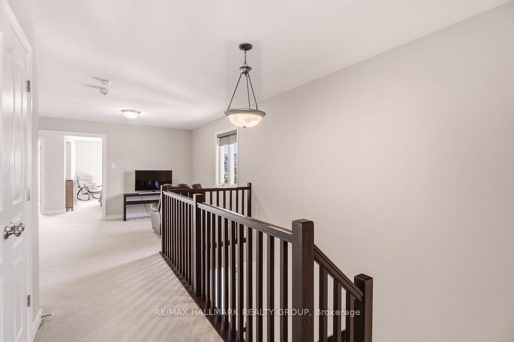 Photo 26 of 254 Dolce Crescent, Ottawa, Riverside South/Gloucester Glen — HOMEH