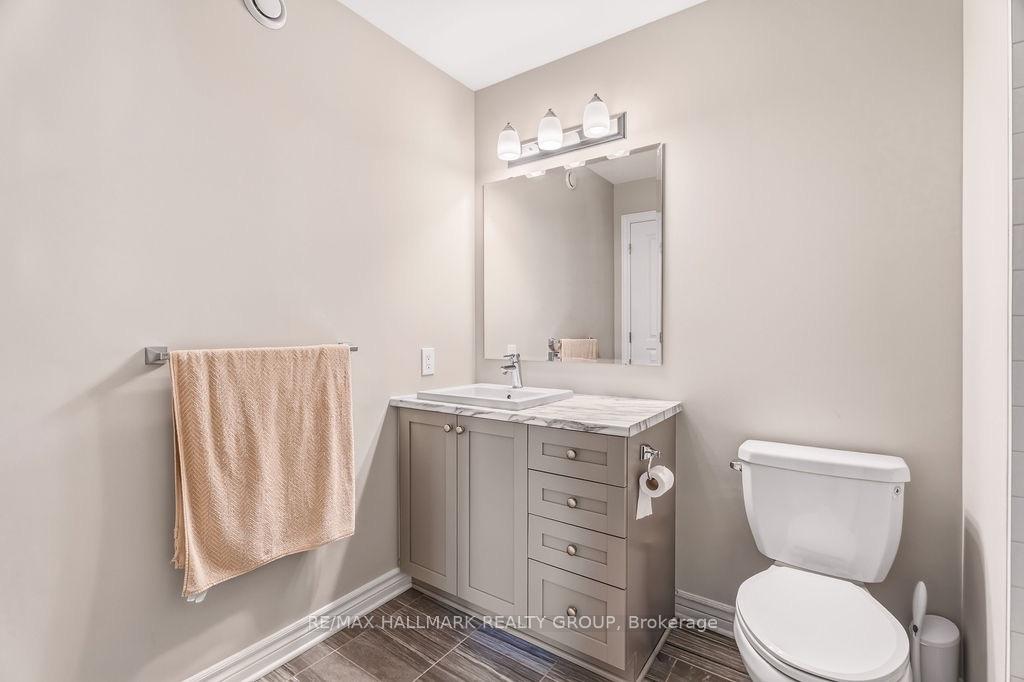 Photo 39 of 254 Dolce Crescent, Ottawa, Riverside South/Gloucester Glen — HOMEH