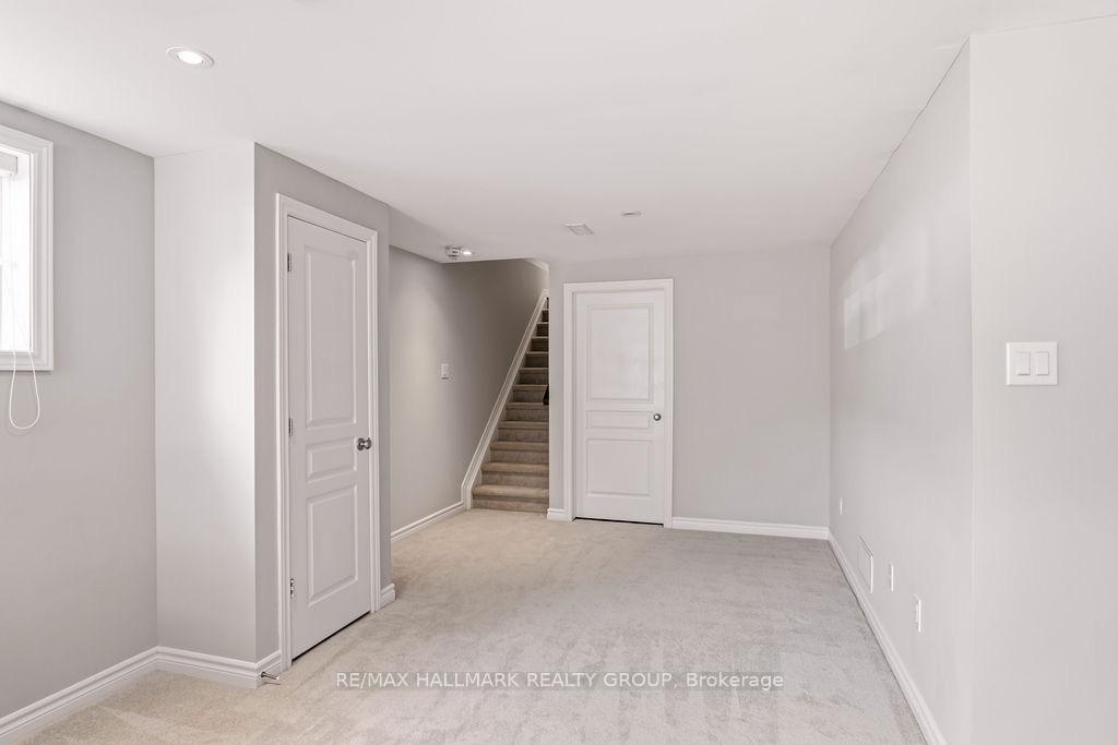 Photo 41 of 254 Dolce Crescent, Ottawa, Riverside South/Gloucester Glen — HOMEH