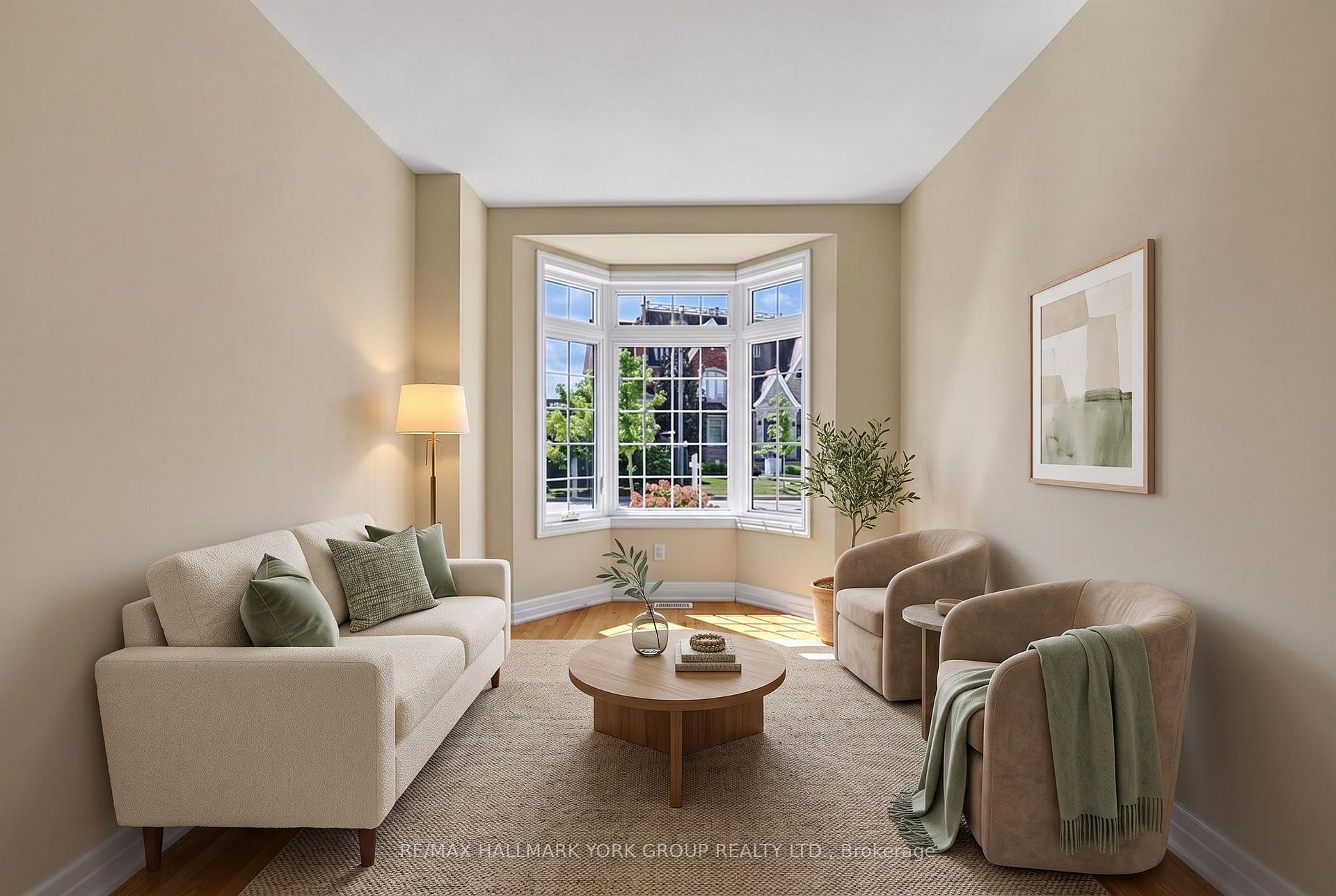Photo 3 of 38 Alex Campbell Crescent, King, King City — HOMEH