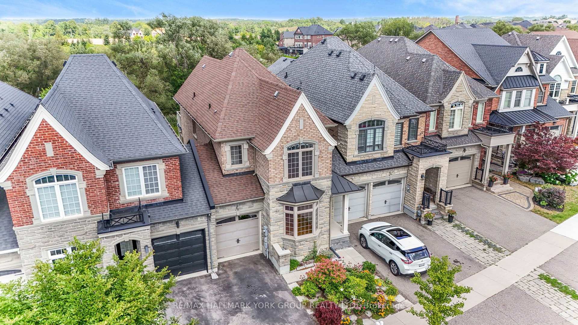 Photo 38 of 38 Alex Campbell Crescent, King, King City — HOMEH