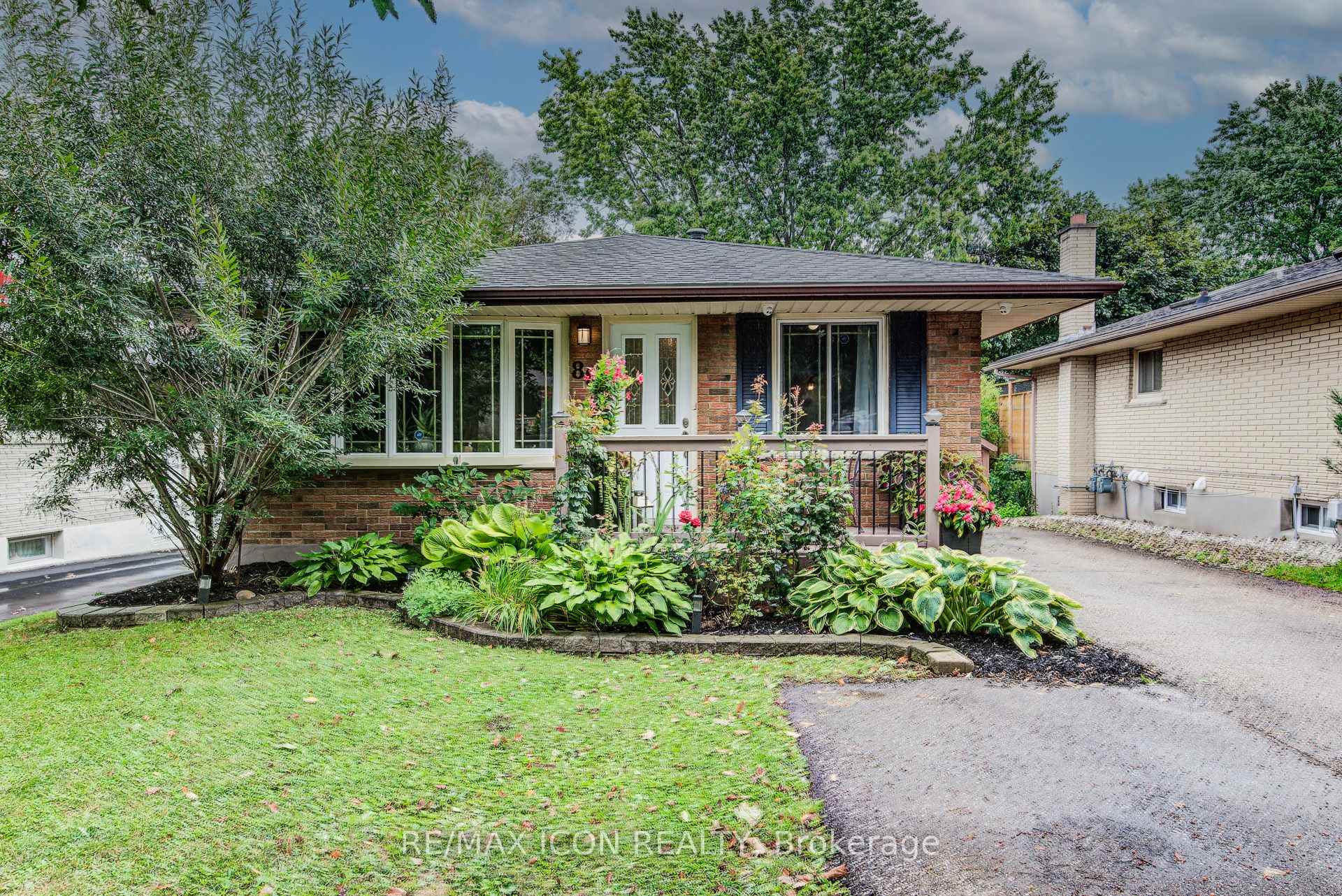 Photo 1 of 88 Pinedale Drive, Kitchener, Laurentian Hills/Country Hills W — HOMEH