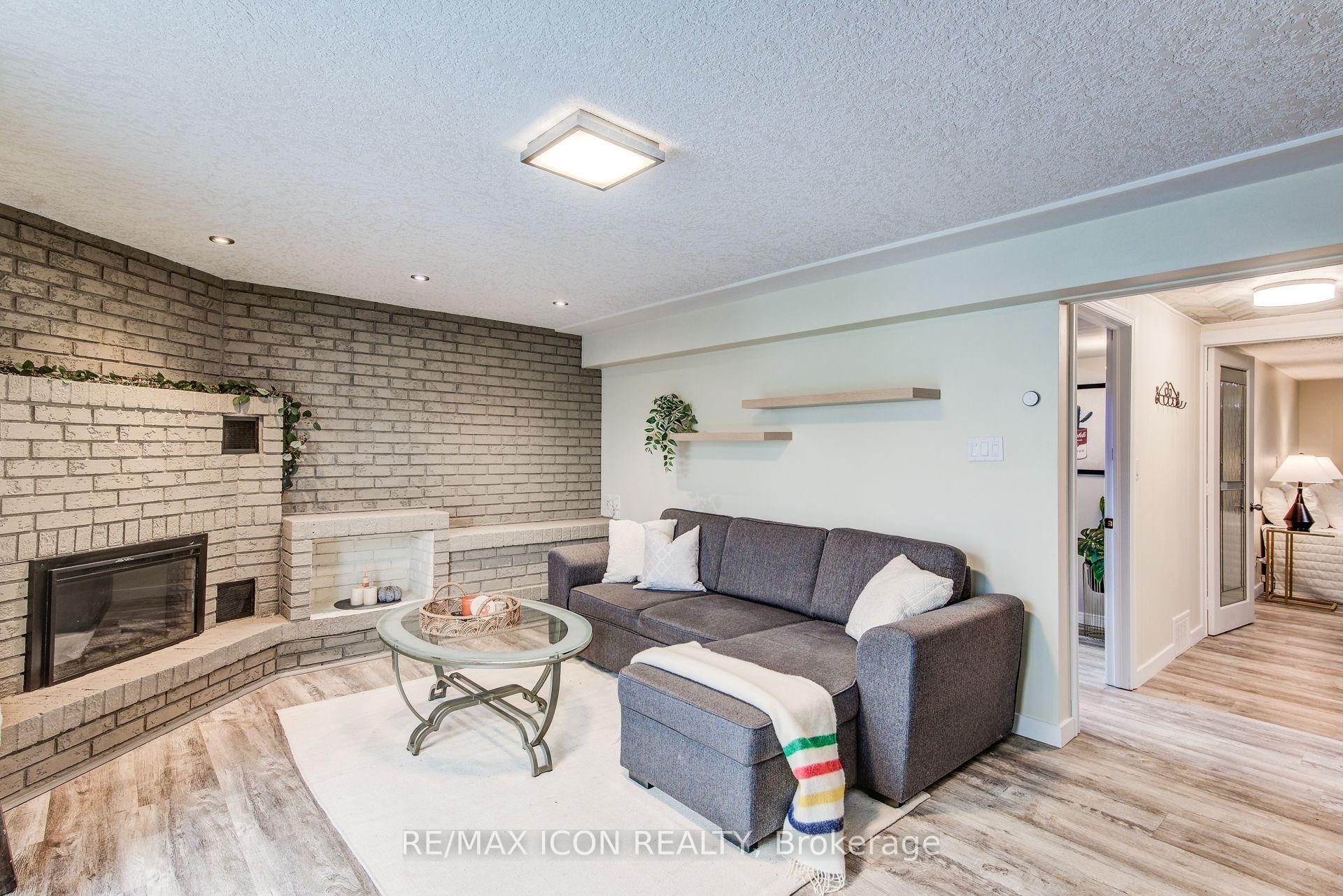 Photo 31 of 88 Pinedale Drive, Kitchener, Laurentian Hills/Country Hills W — HOMEH
