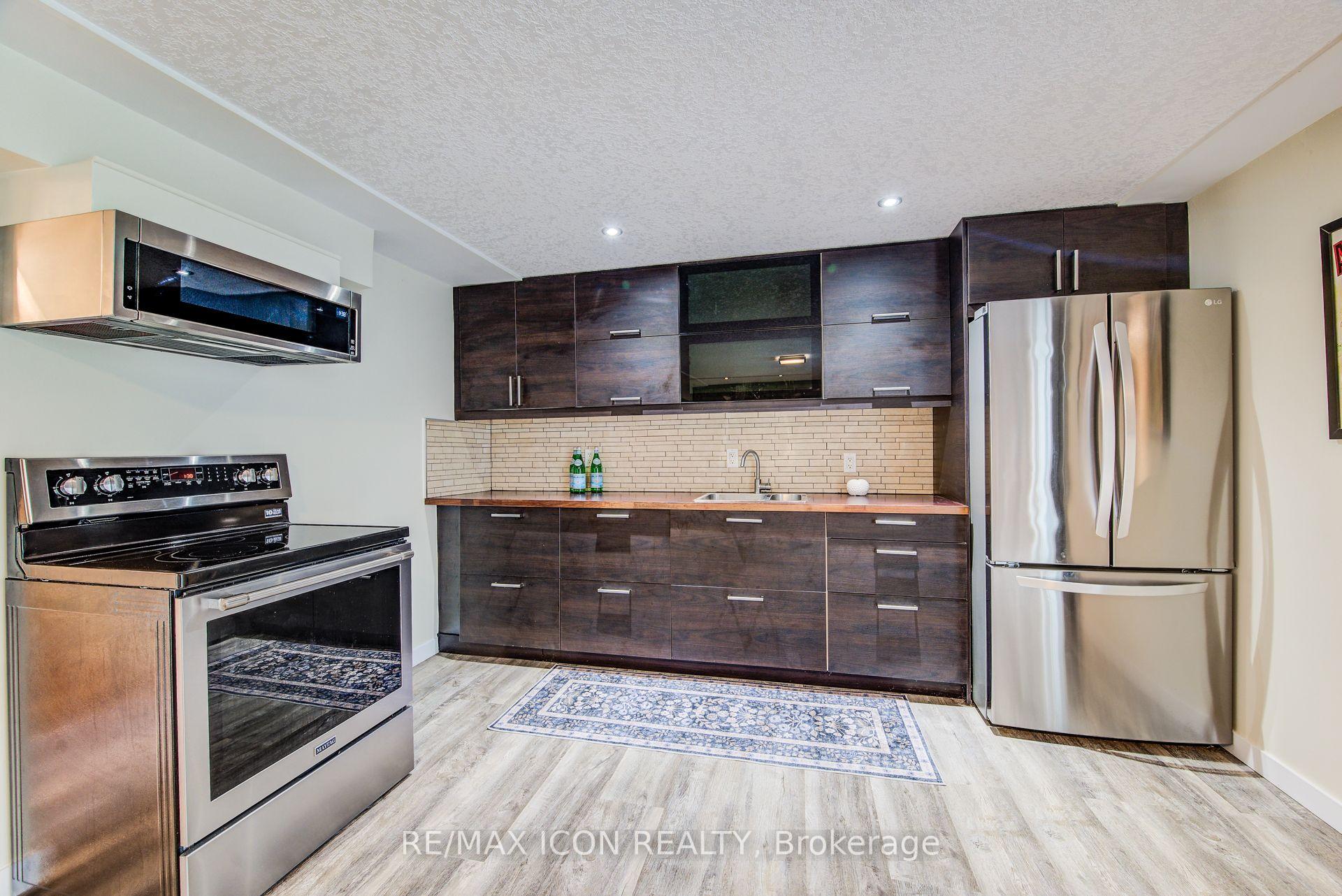 Photo 34 of 88 Pinedale Drive, Kitchener, Laurentian Hills/Country Hills W — HOMEH