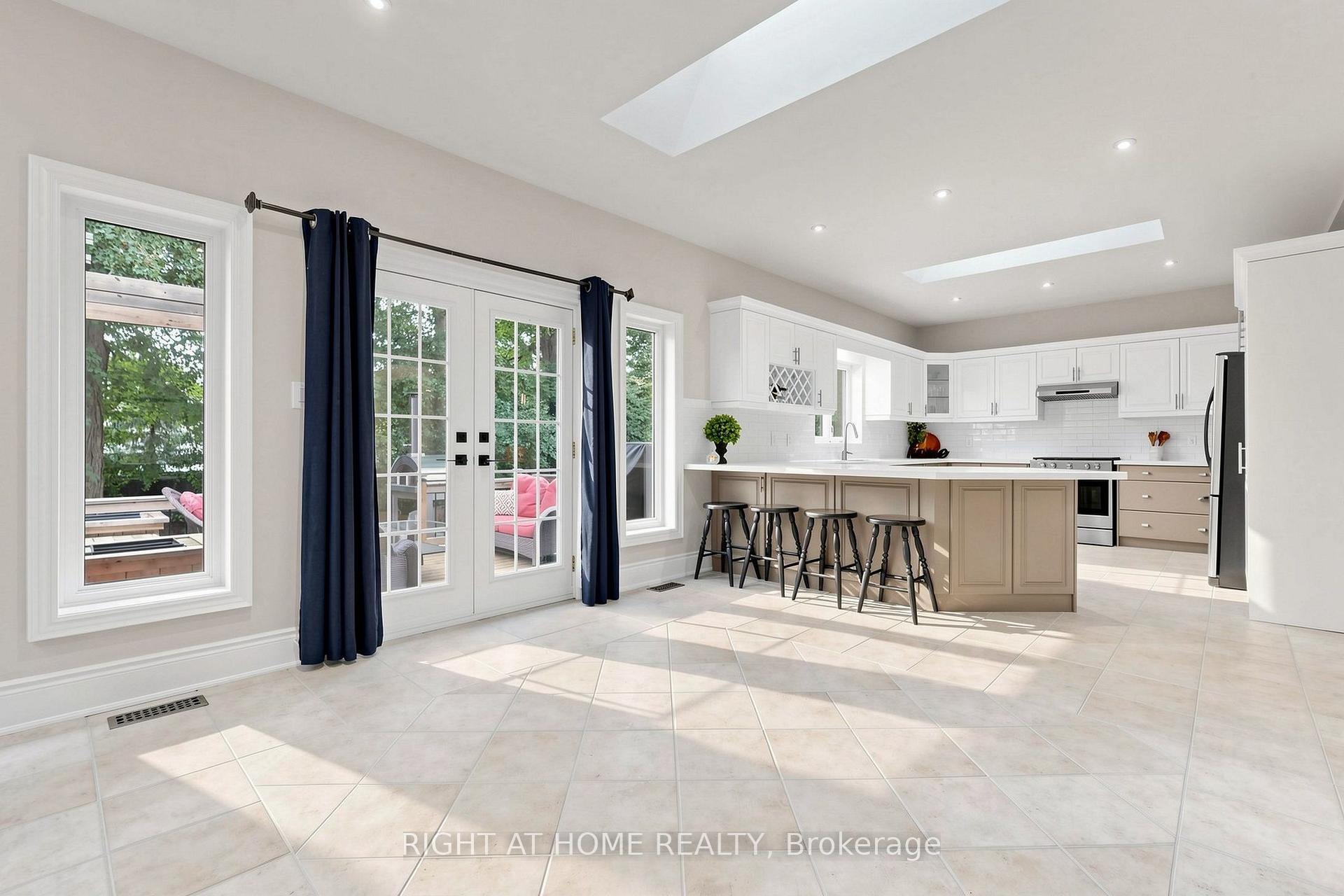 Photo 12 of 1019 Northern Prospect Crescent, Newmarket, Stonehaven-Wyndham — HOMEH