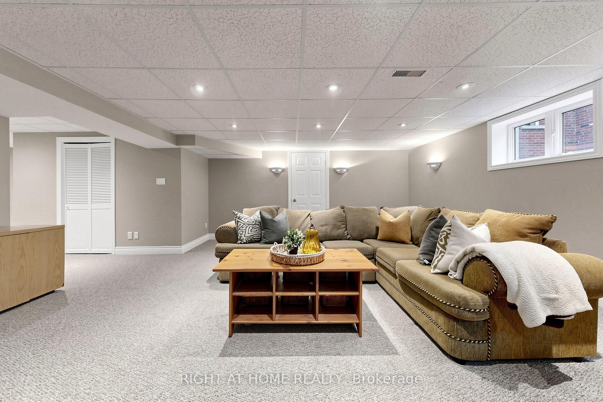 Photo 27 of 1019 Northern Prospect Crescent, Newmarket, Stonehaven-Wyndham — HOMEH