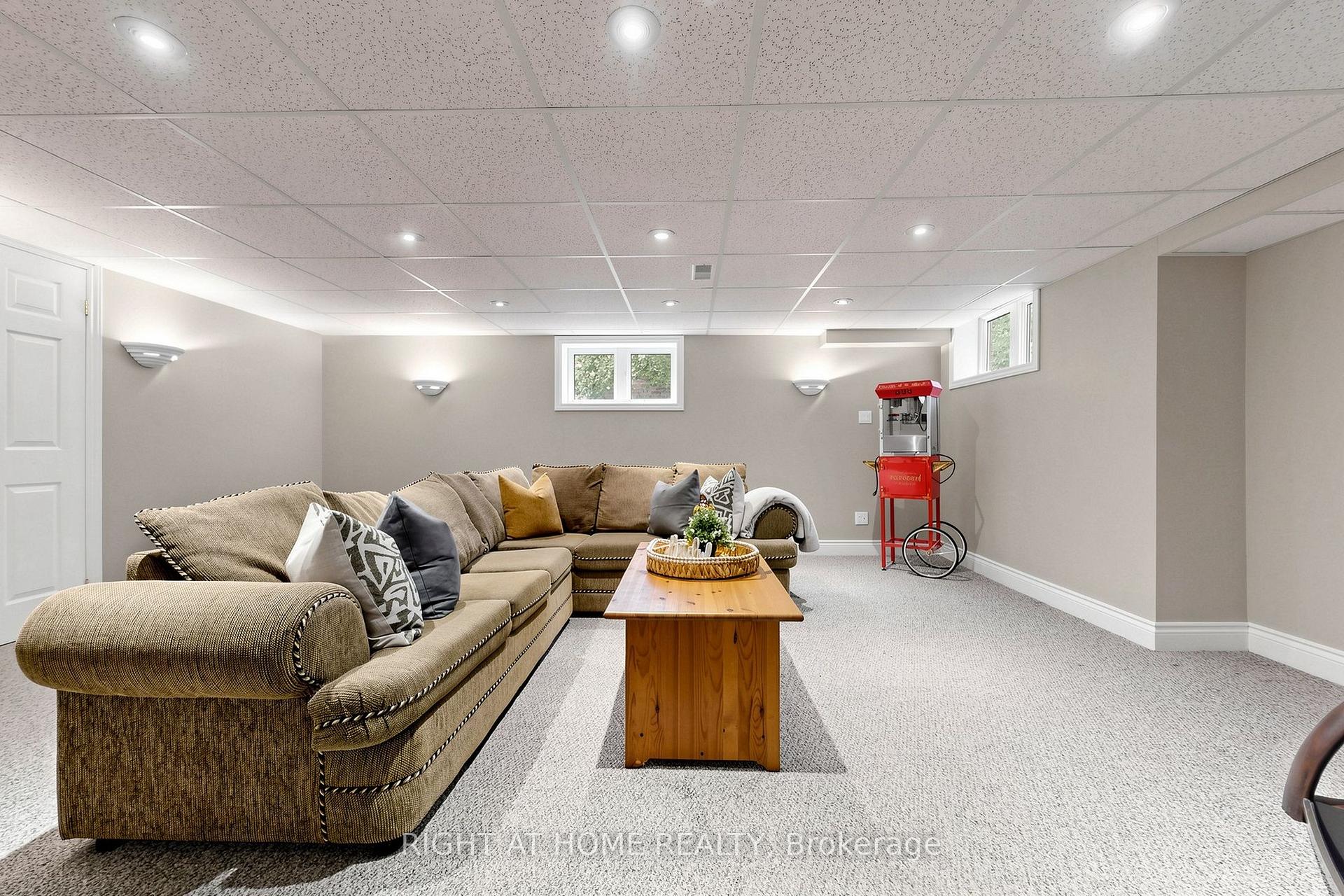 Photo 28 of 1019 Northern Prospect Crescent, Newmarket, Stonehaven-Wyndham — HOMEH