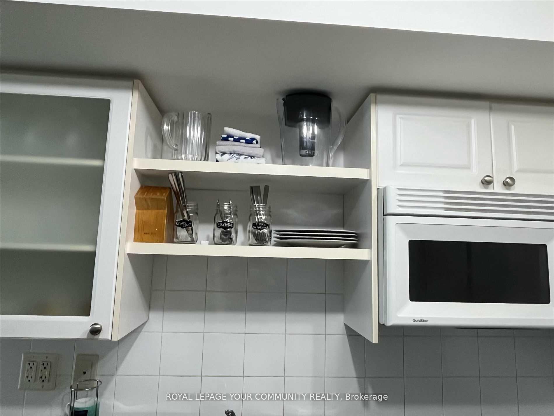 Photo 5 of Unit 609, 600 Fleet Street, Toronto, Niagara — HOMEH