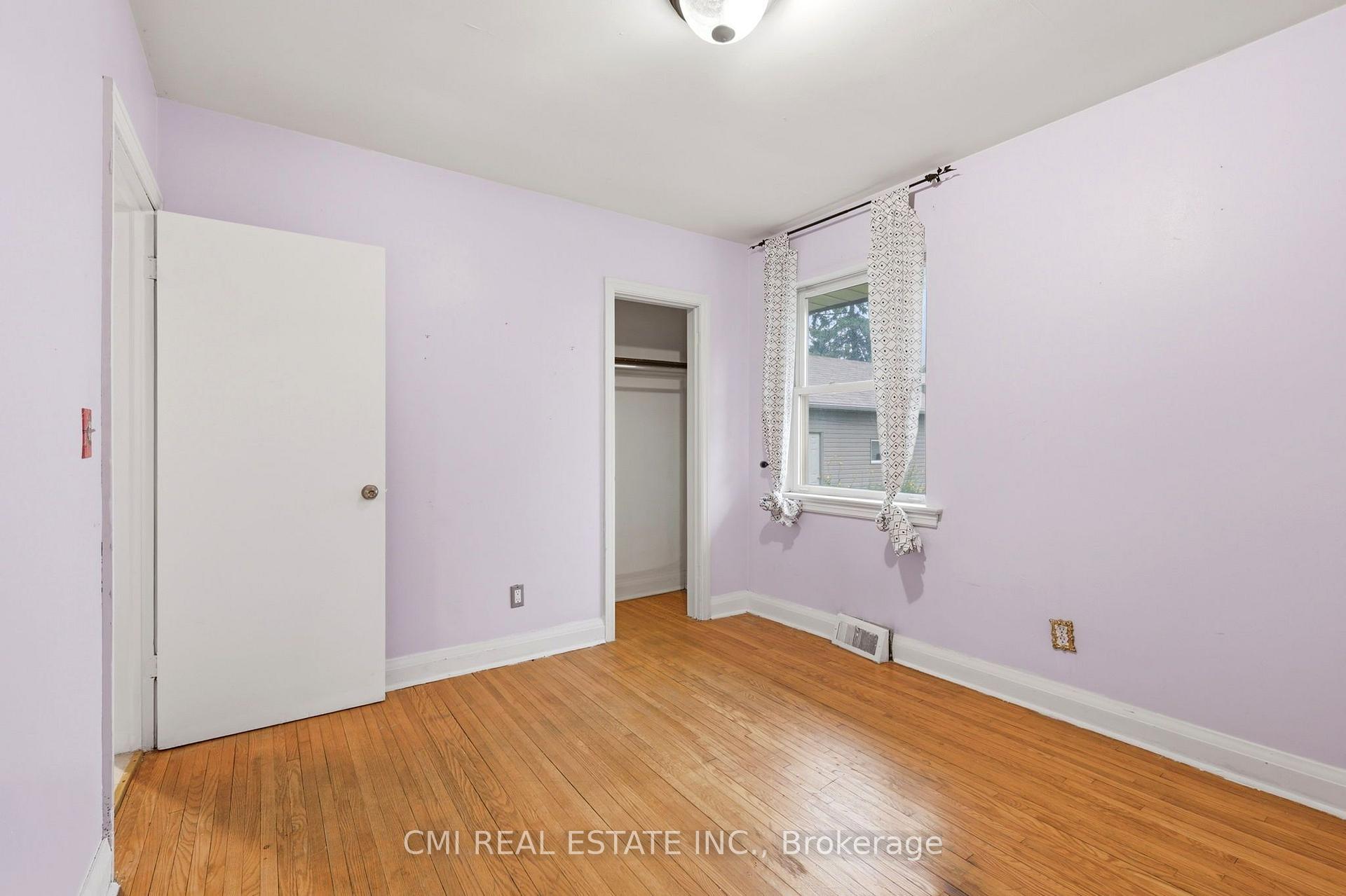 Photo 17 of 494 Annapolis Avenue, Oshawa, McLaughlin — HOMEH
