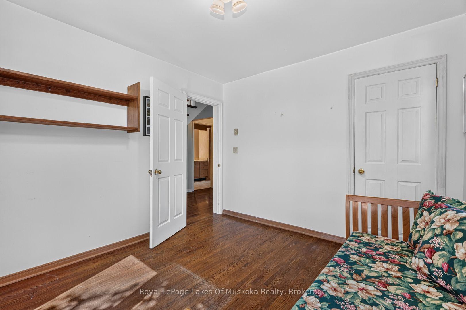 Photo 32 of 40 Entrance Drive, Bracebridge — HOMEH