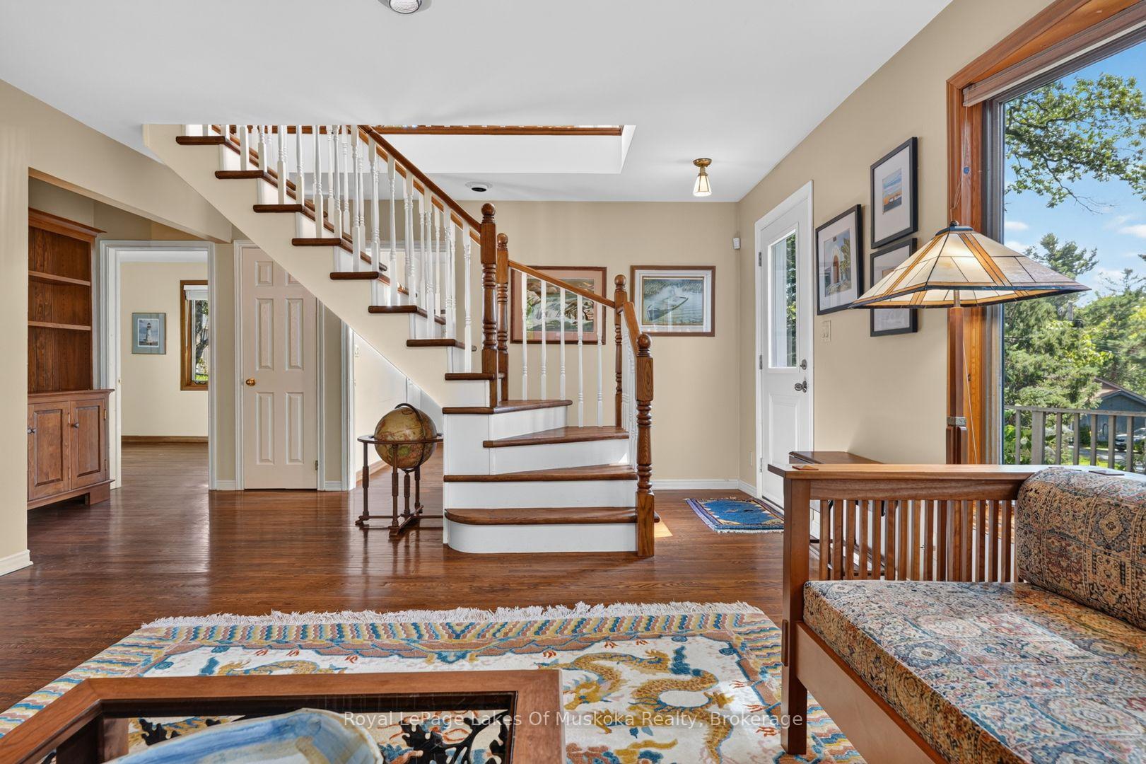 Photo 35 of 40 Entrance Drive, Bracebridge — HOMEH