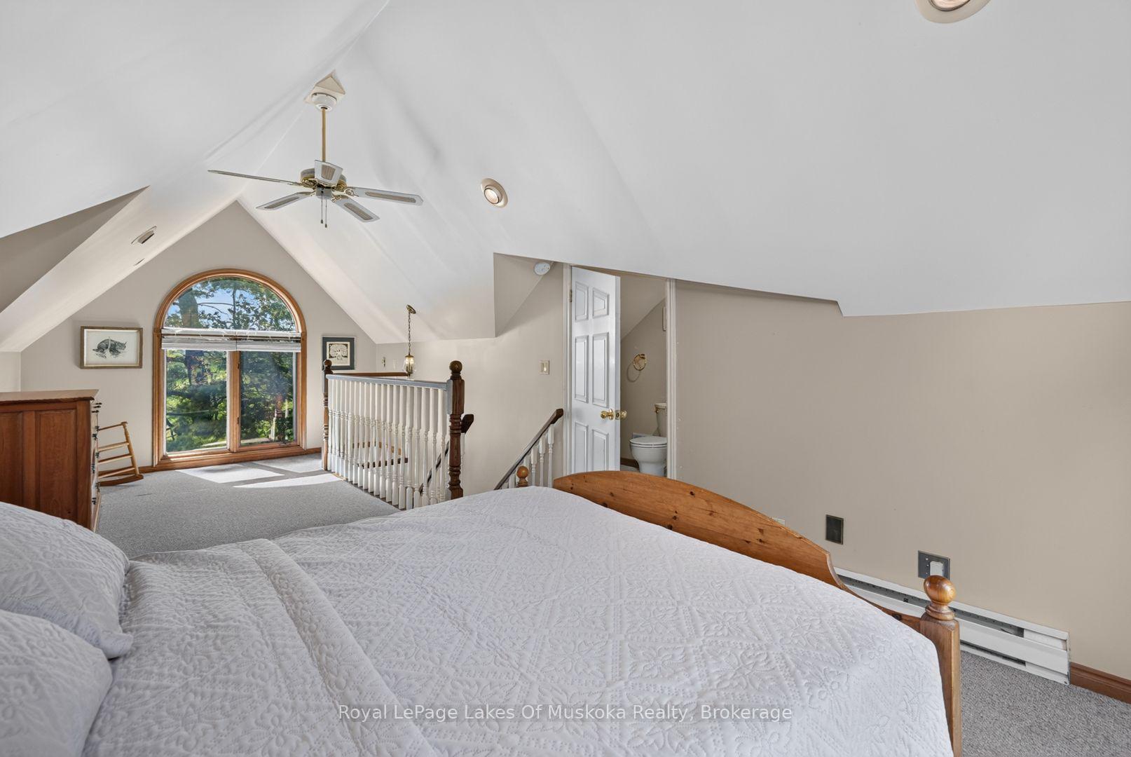 Photo 39 of 40 Entrance Drive, Bracebridge — HOMEH