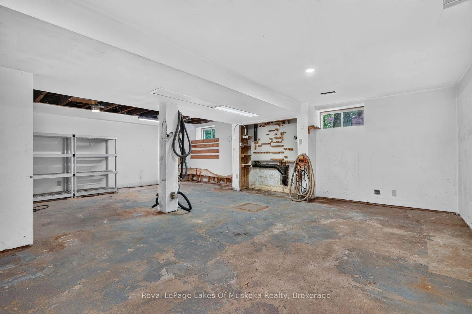 Photo 49 of 40 Entrance Drive, Bracebridge — HOMEH