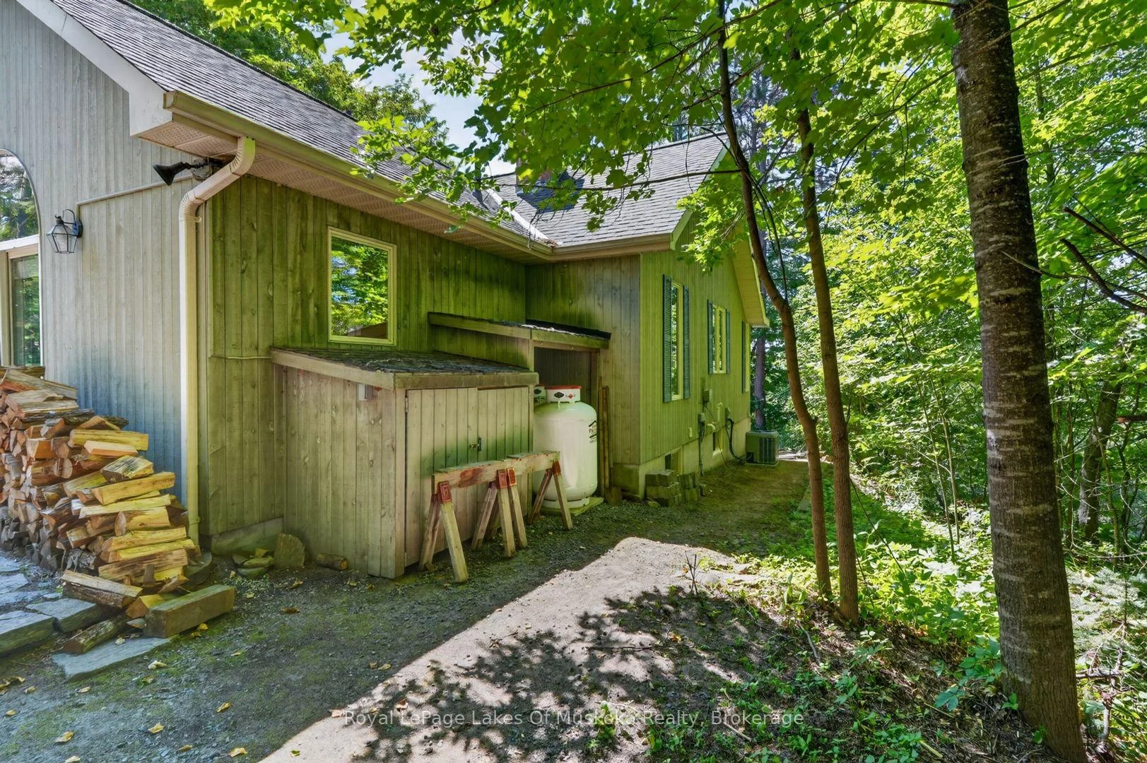 Photo 65 of 40 Entrance Drive, Bracebridge — HOMEH