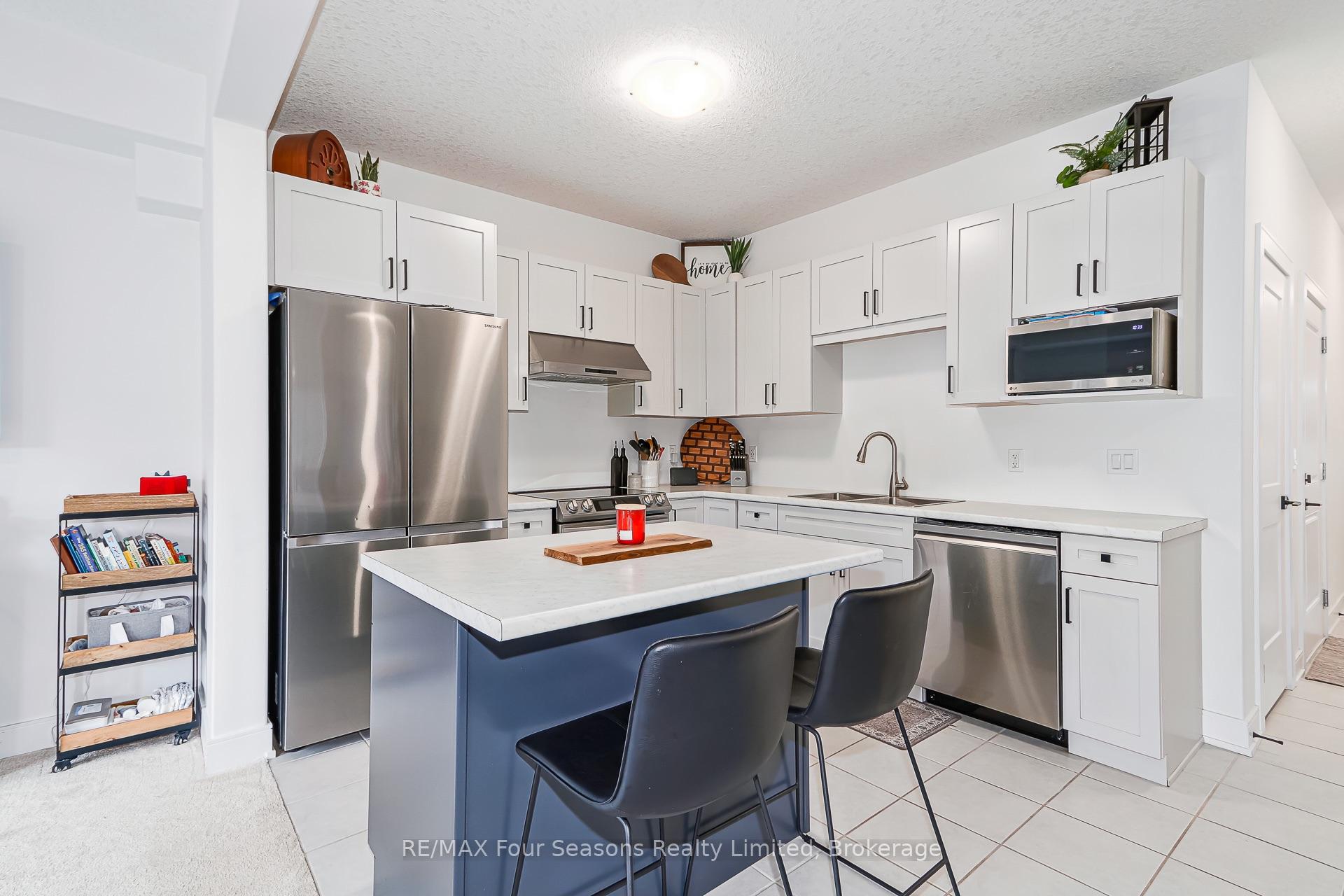 Photo 11 of 25 Shipley Avenue, Collingwood — HOMEH